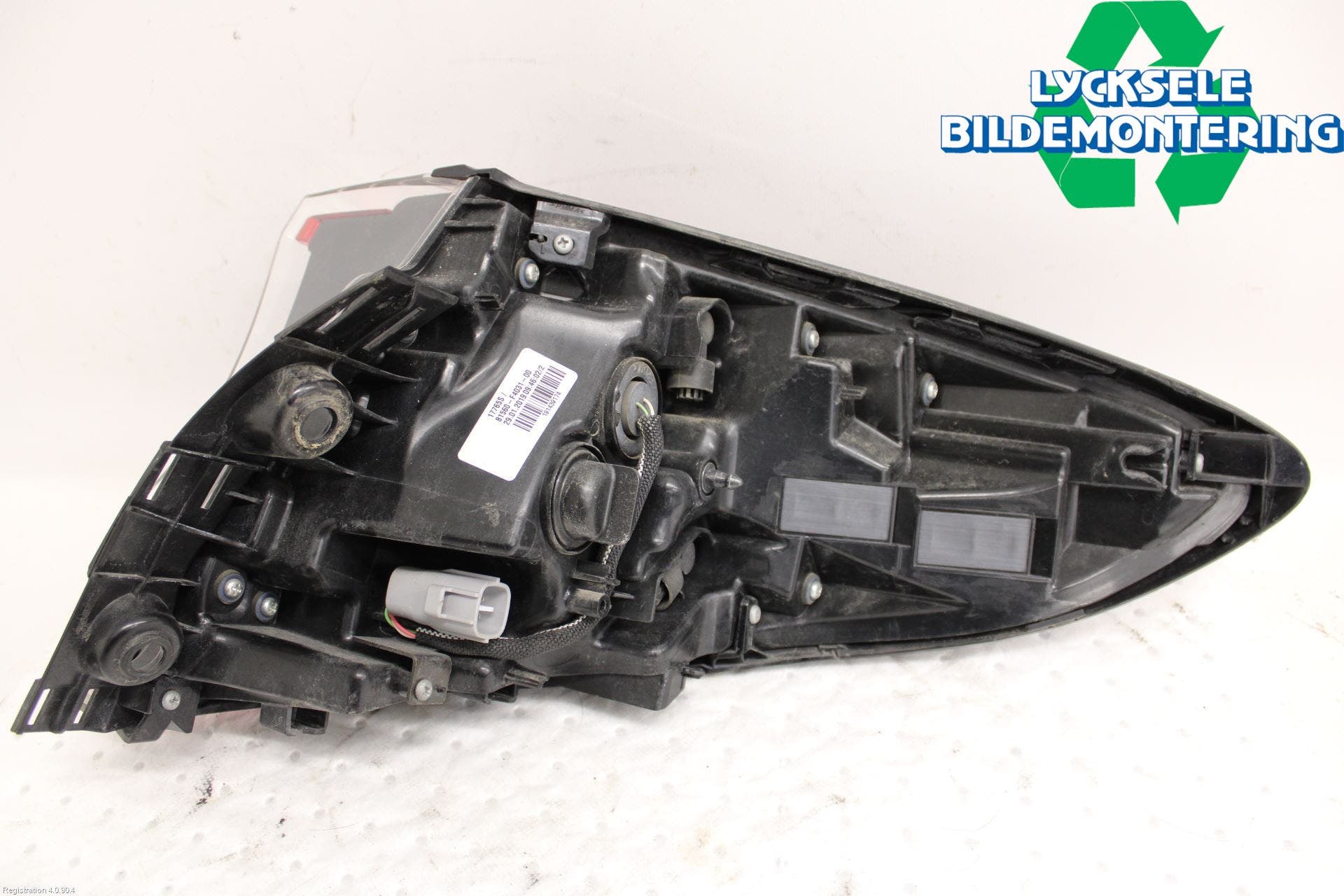 Toyota C-HR 16-23 Bakljus Vänster