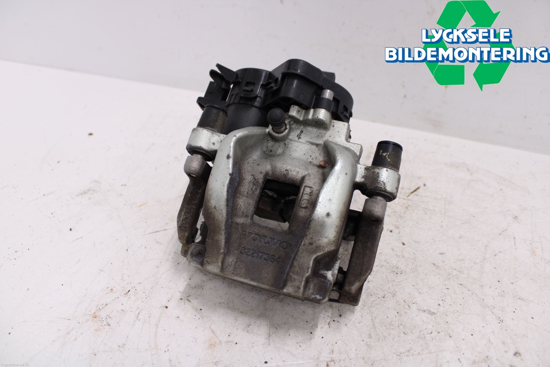 Volvo V60 19- Bromsok Bak Höger