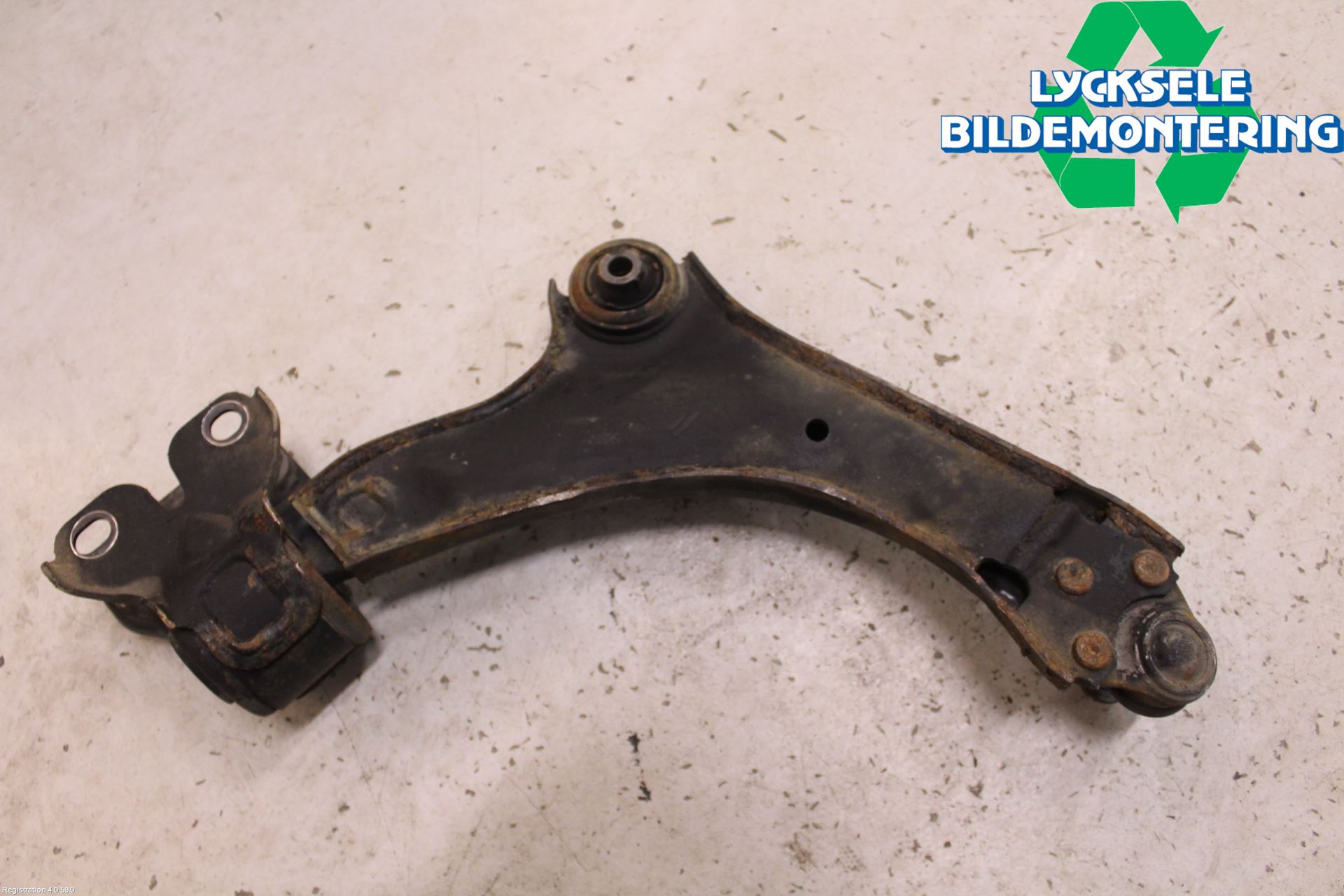 Volvo S60 11-13 Bärarm Fram Undre Vä