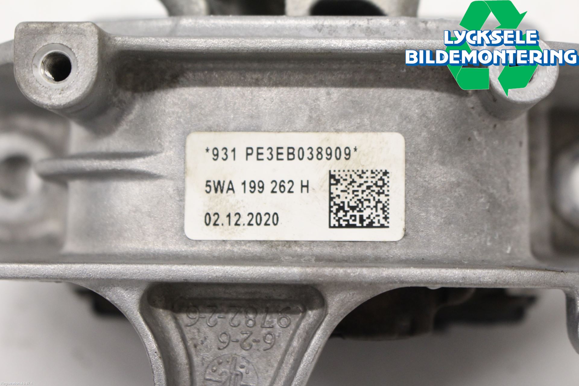 Volkswagen VW T-ROC 18- Motorfäste