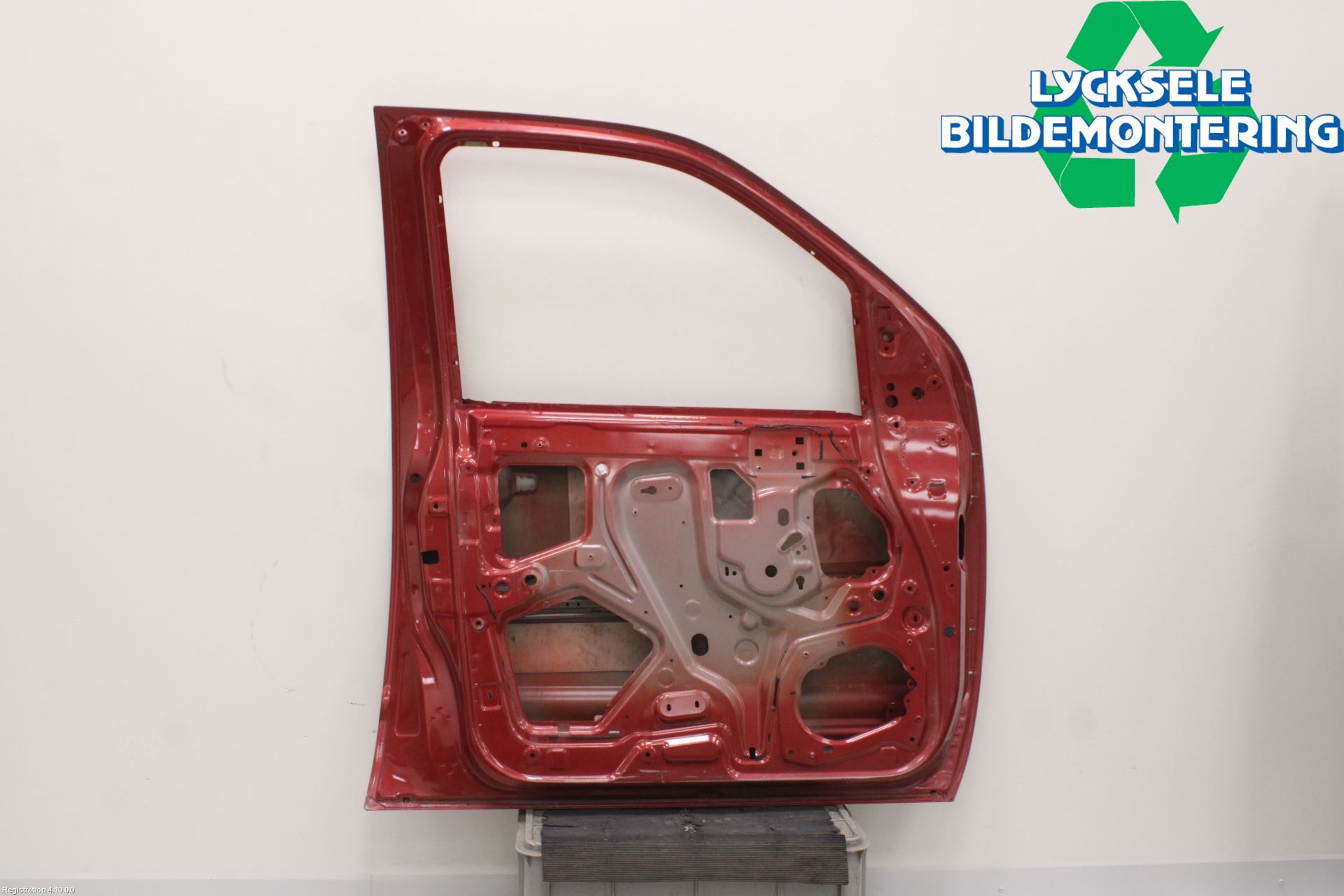 Nissan NAVARA 05-16 Dörr Fram Vänster