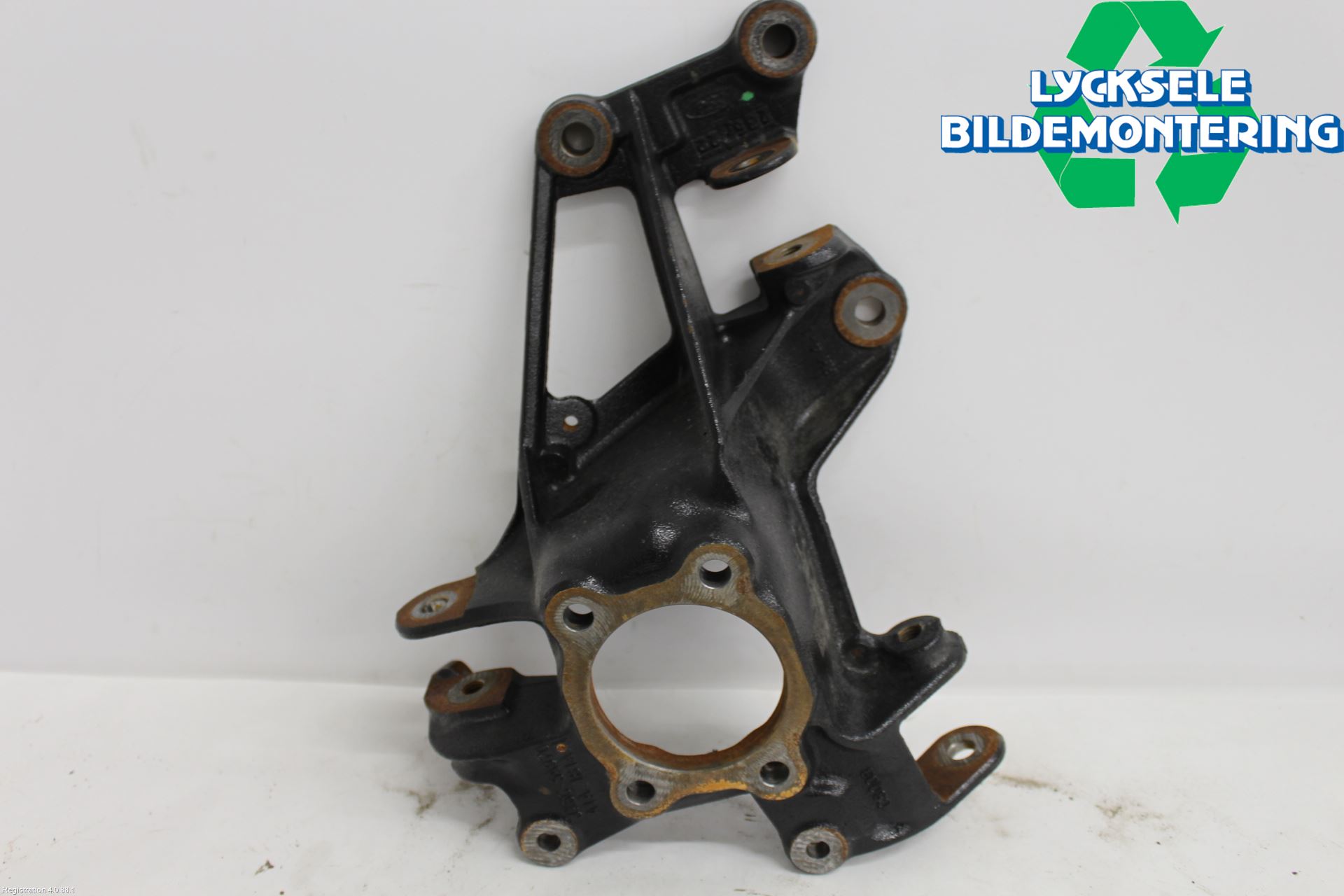 Ford FOCUS 19- Hjullagerhus Bak Hö