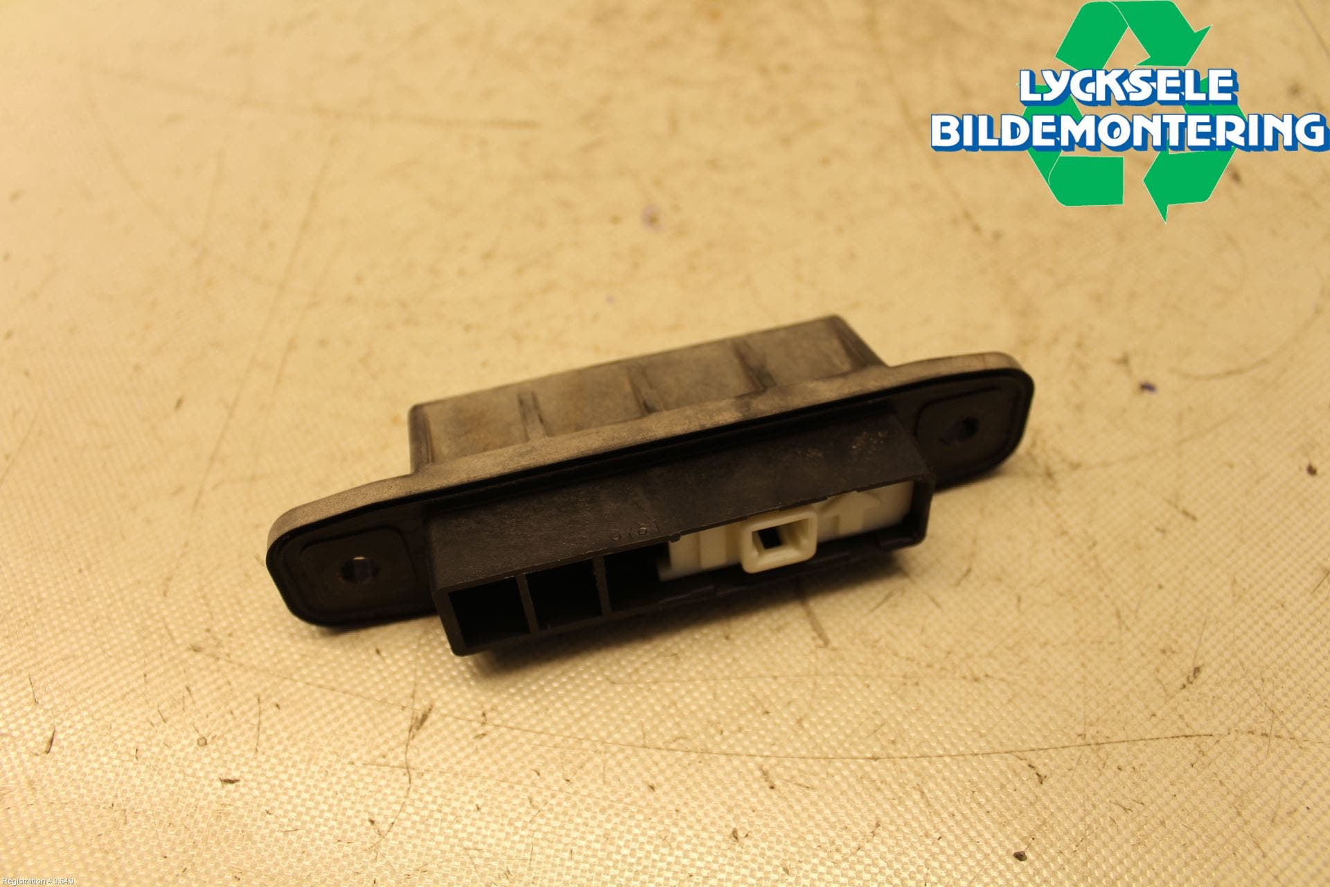 Toyota YARIS XP130 15-20 Bakluckehandtag