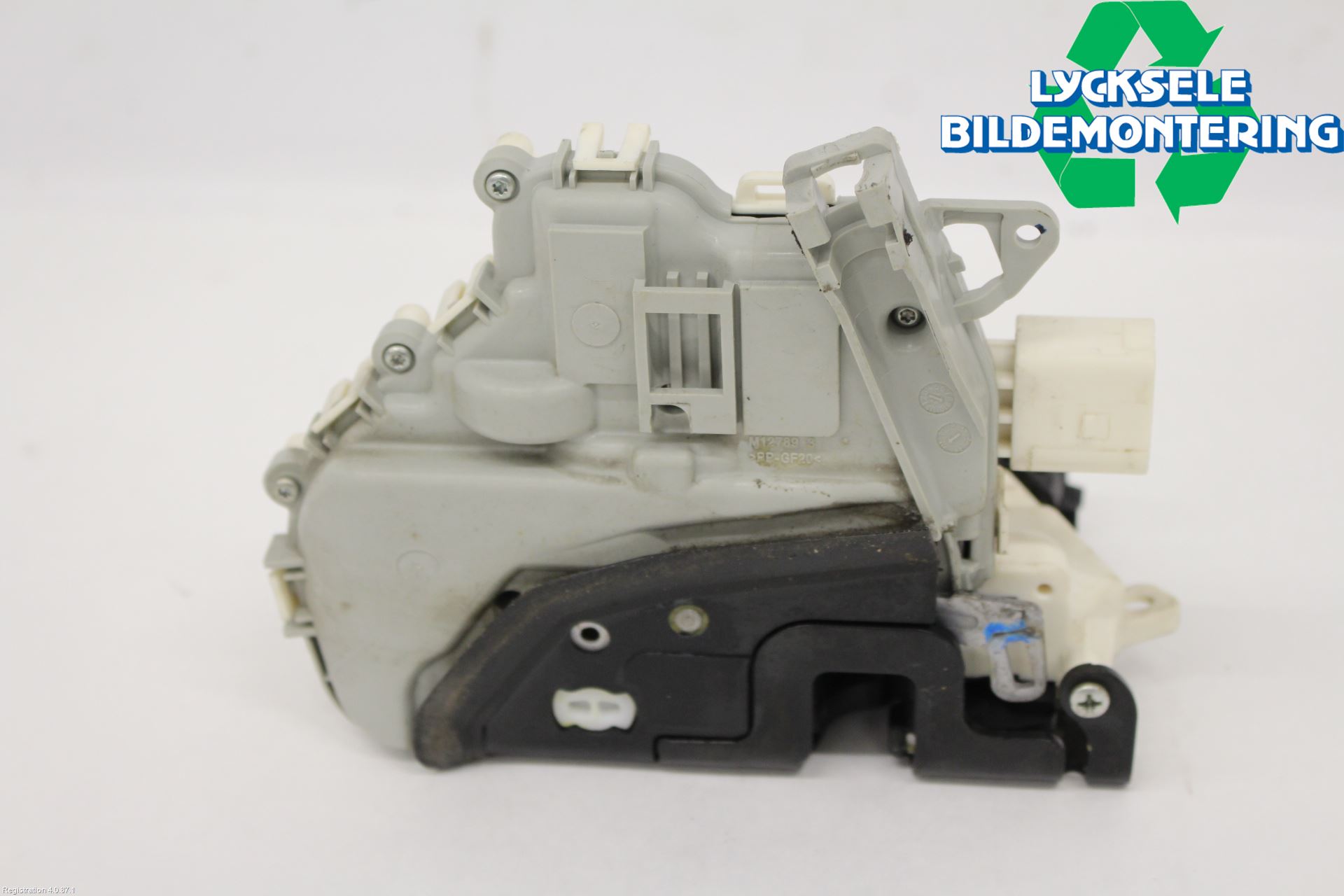 Audi A4 12-15 Låskista-Dörrlås