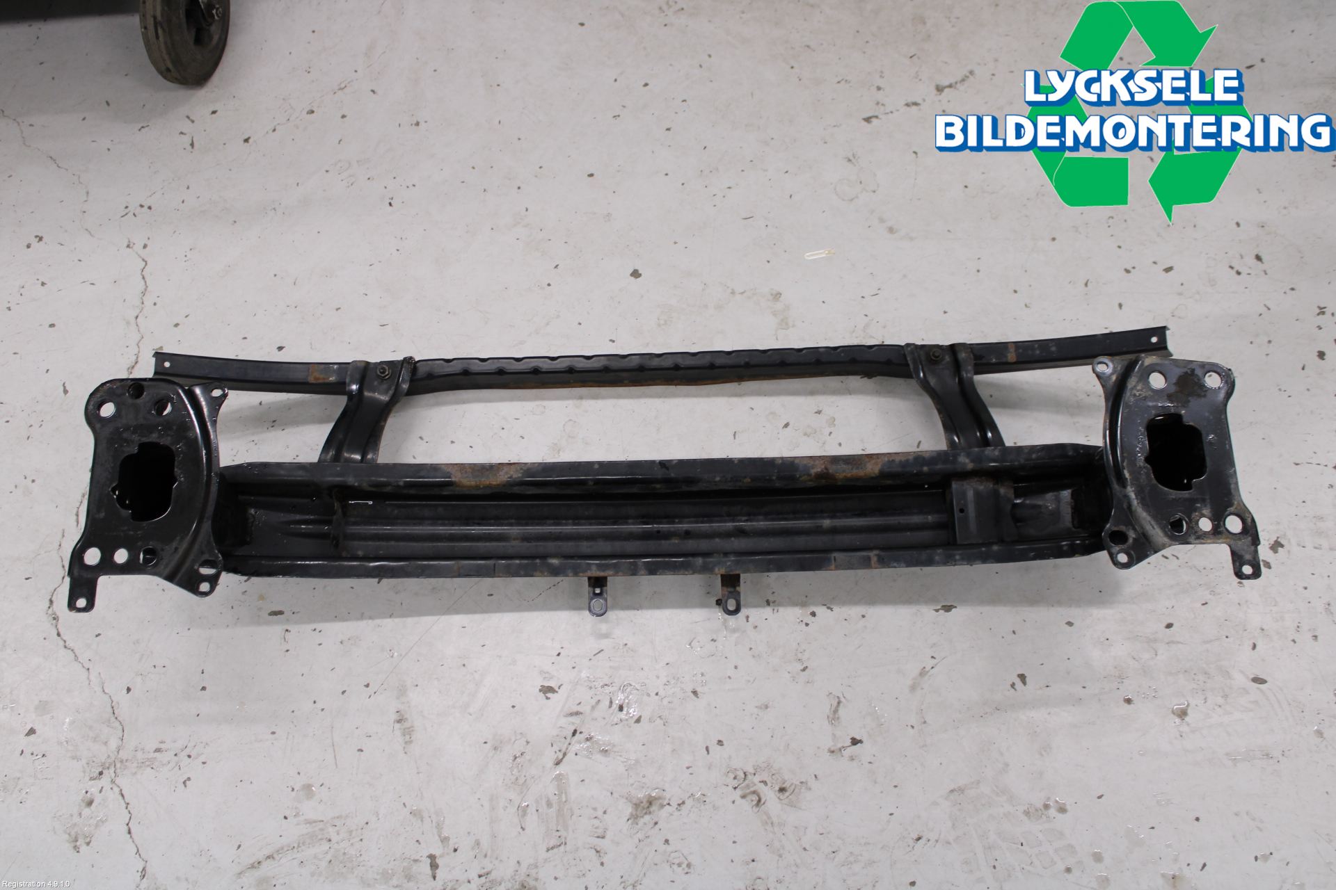 Volkswagen VW PASSAT 05-11 Stötfångarbalk Fram