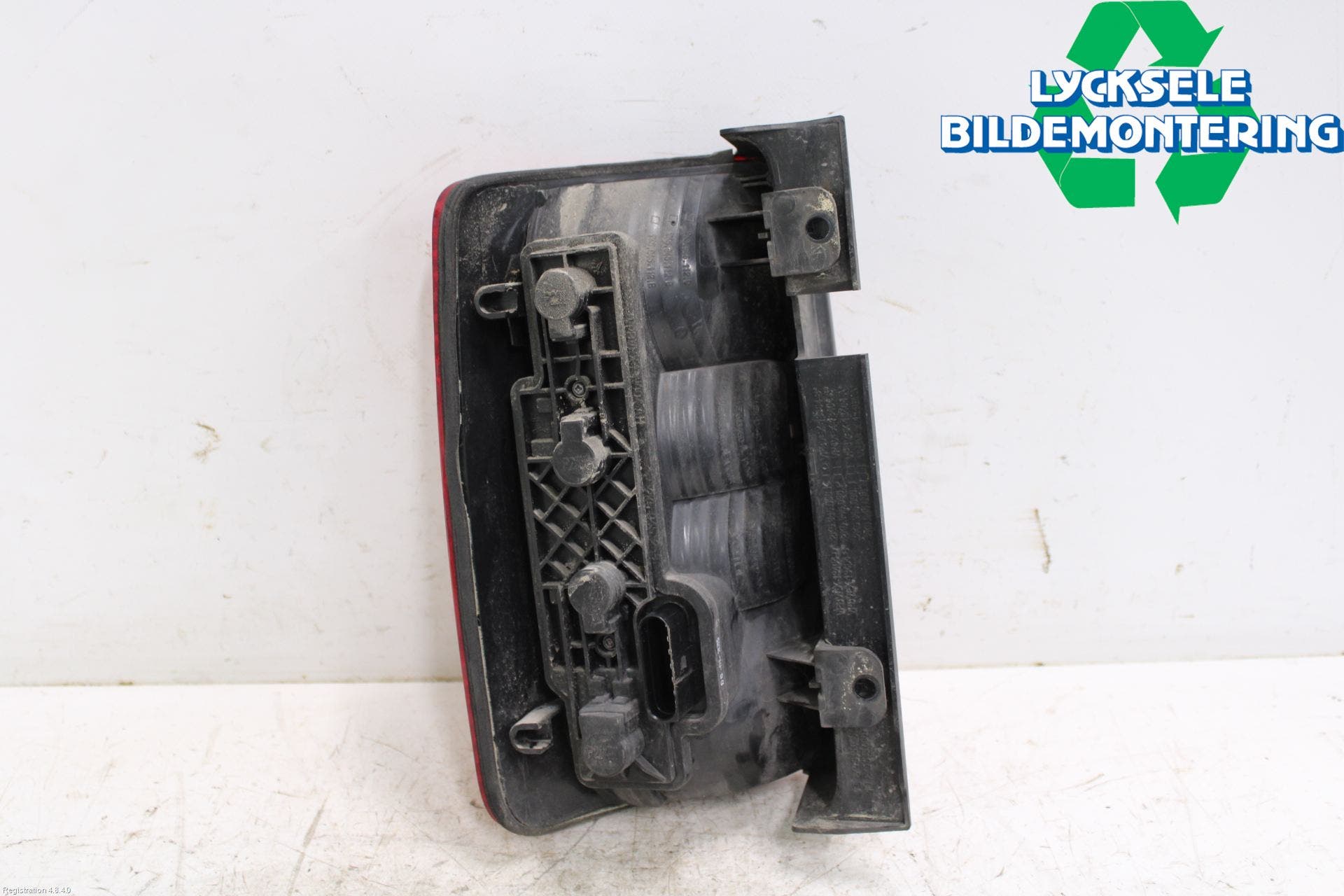 Volkswagen VW CADDY 11-15 Bakljus Höger