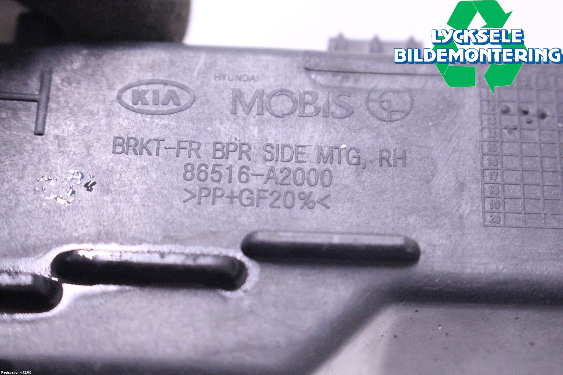 Kia CEED 12-18 Stötfångarfäste Fram Hö