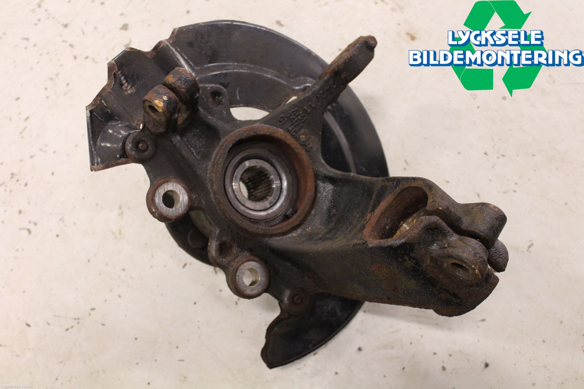 Ford FOCUS 11-14 Styrspindel Lagerhus Vä