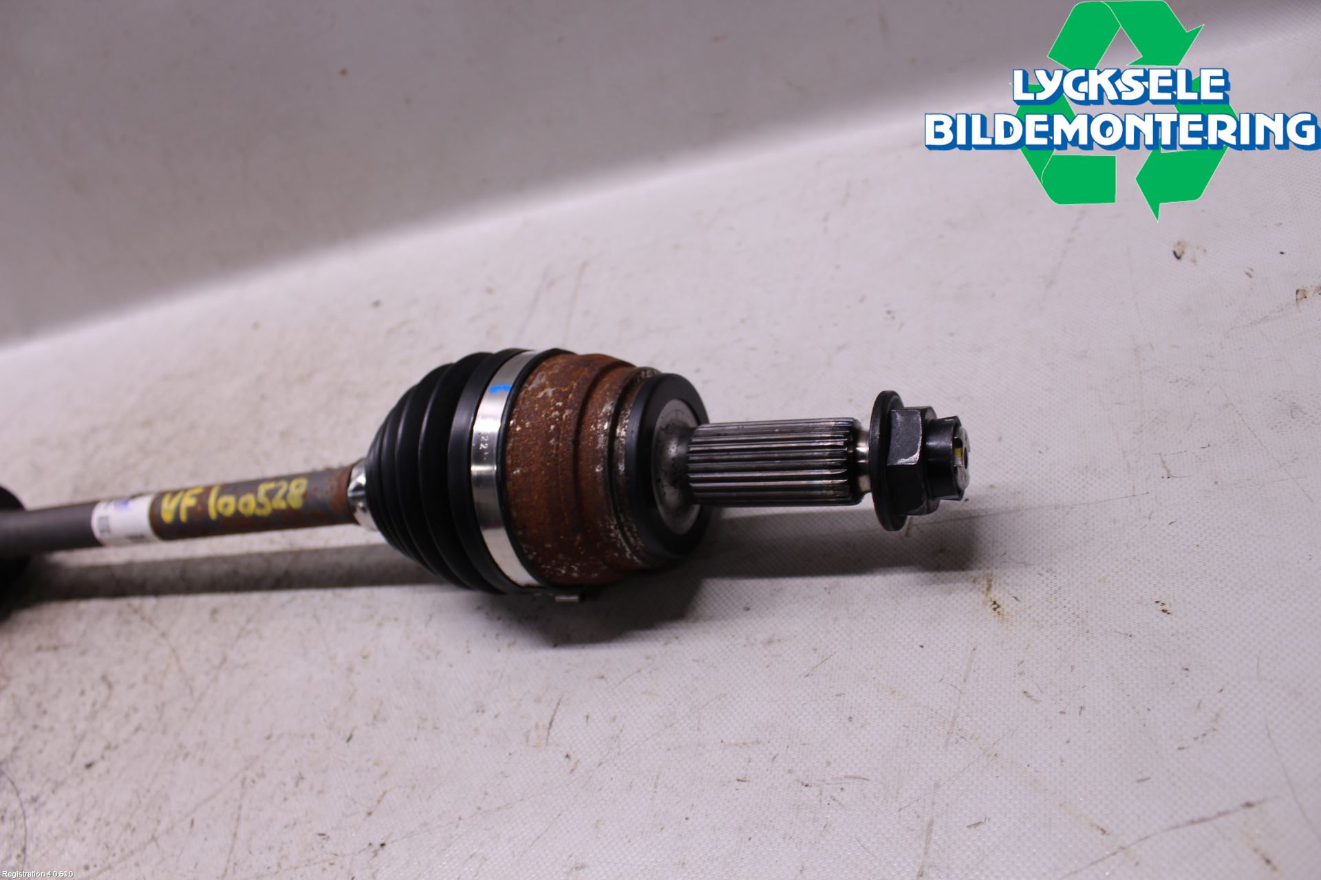 Kia CEED/CEED SW 19- Drivaxel Fram Vänster