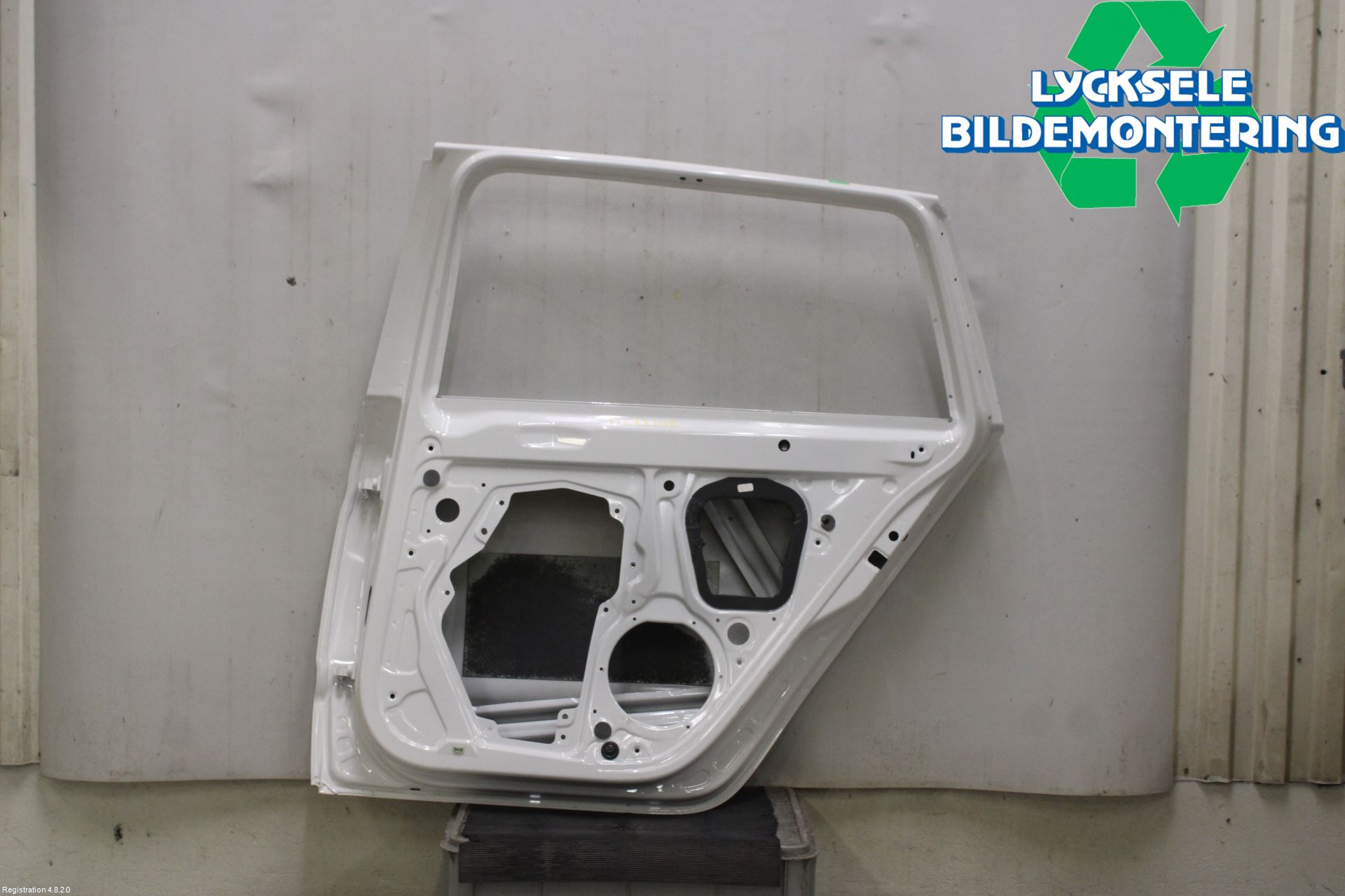 Skoda SUPERB 09-15 Dörr Bak Höger