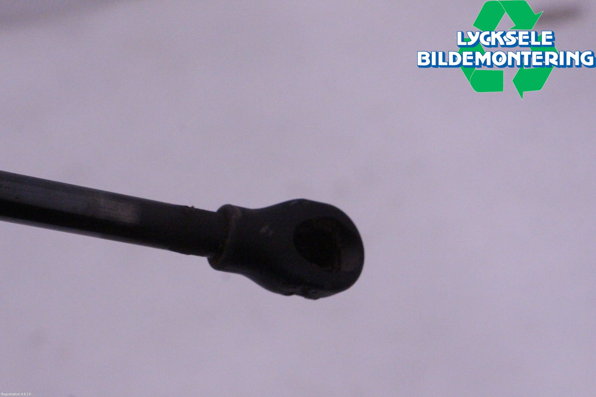 Audi A6 F2/C8 19- Gasfjäder Baklucka