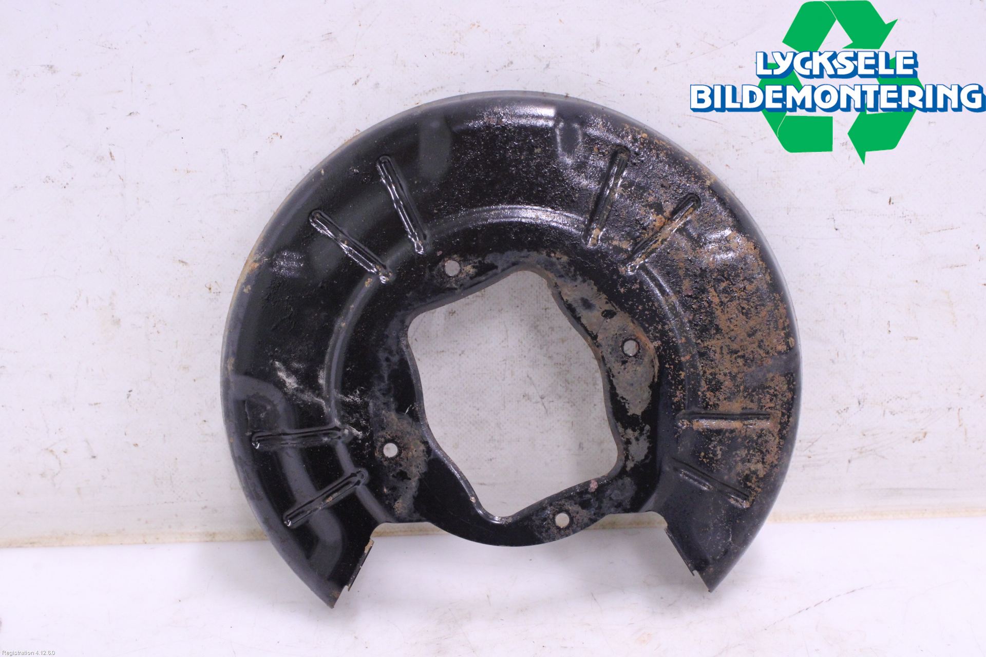 Kia STONIC 18->> Bromssköld Bak