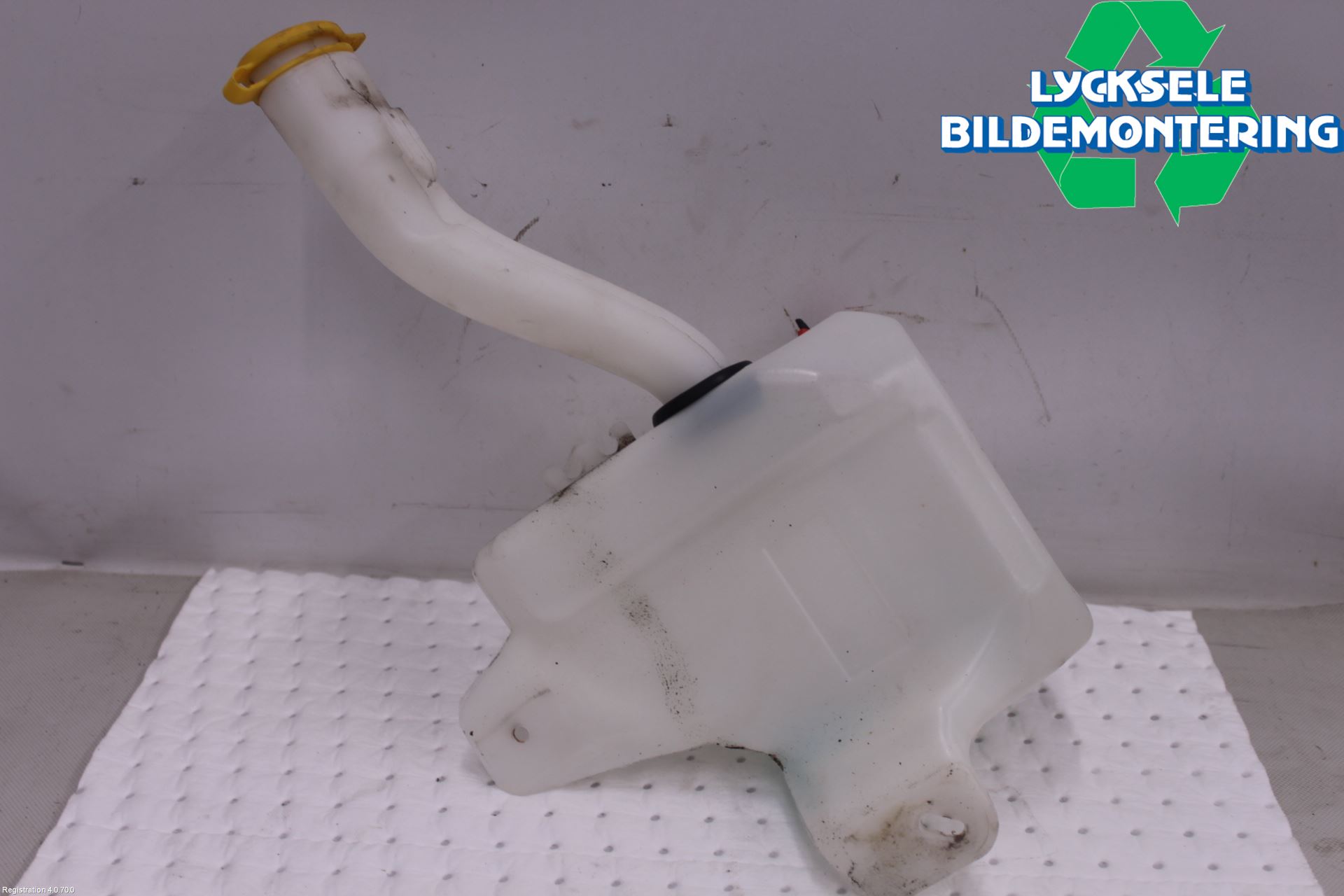 Opel CORSA D 07-14 Spolartank Vindruta-Strål