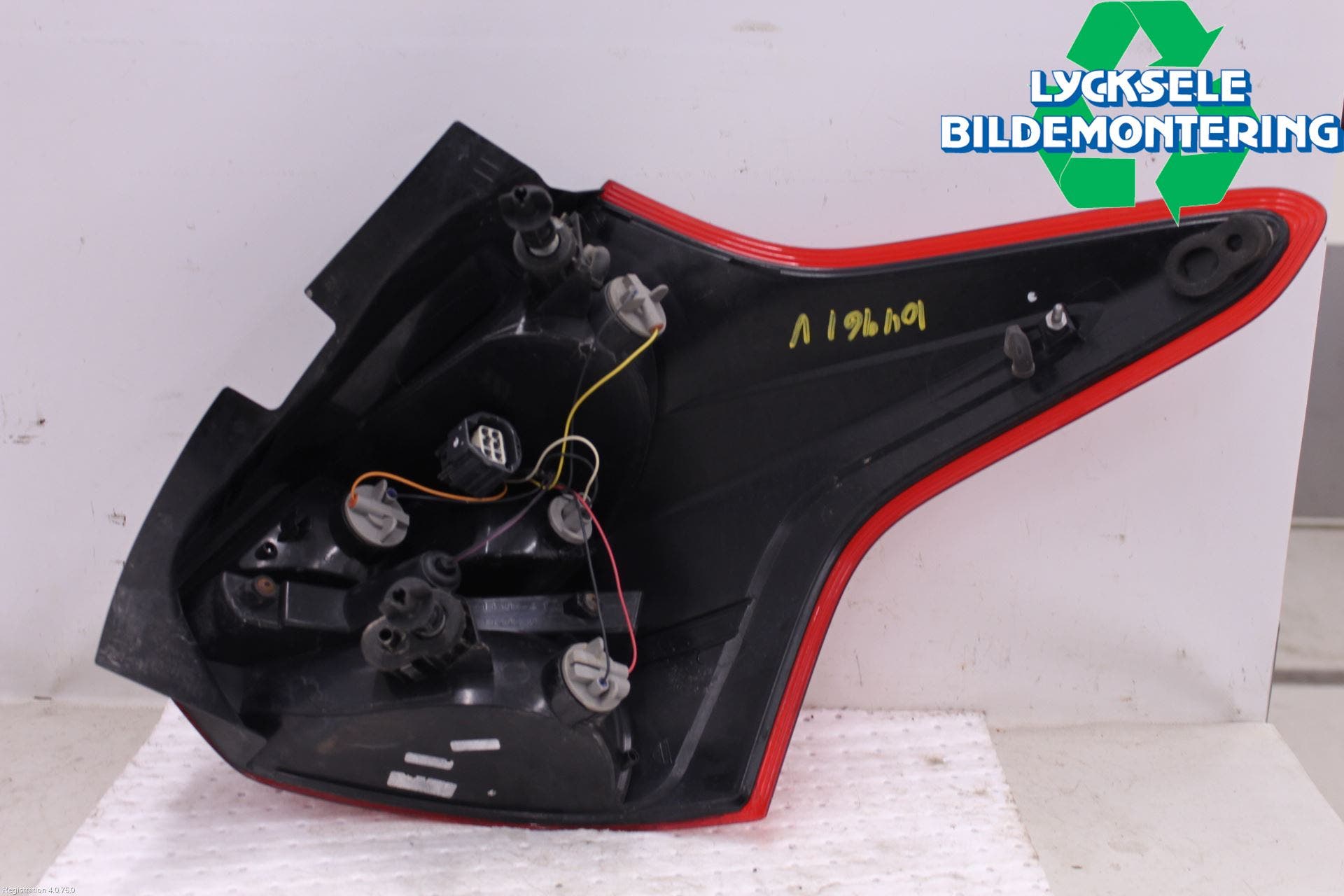 Ford FOCUS 11-14 Bakljus Vänster