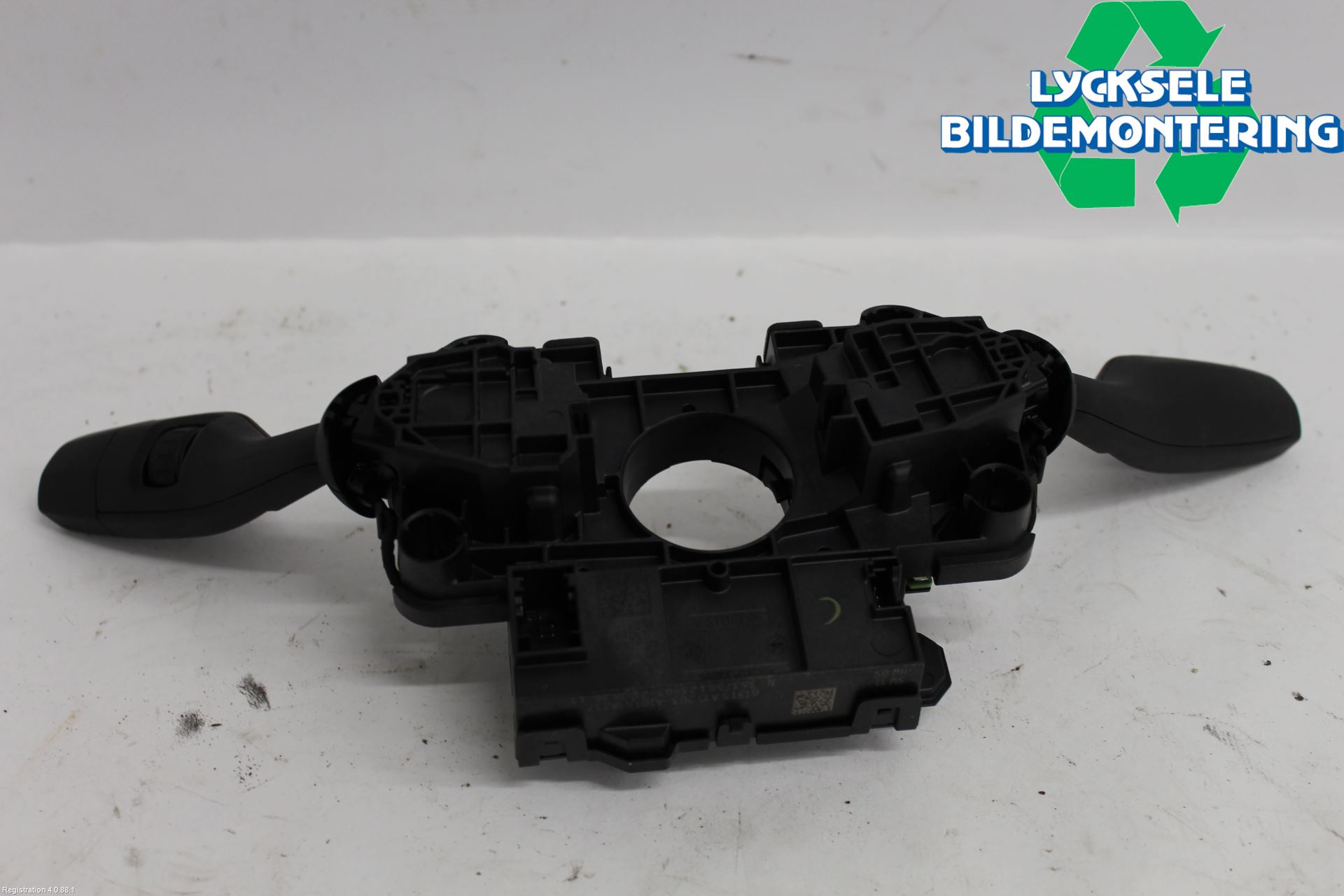 BMW 3 G20/G21/G80/G81 19- Spakcentral
