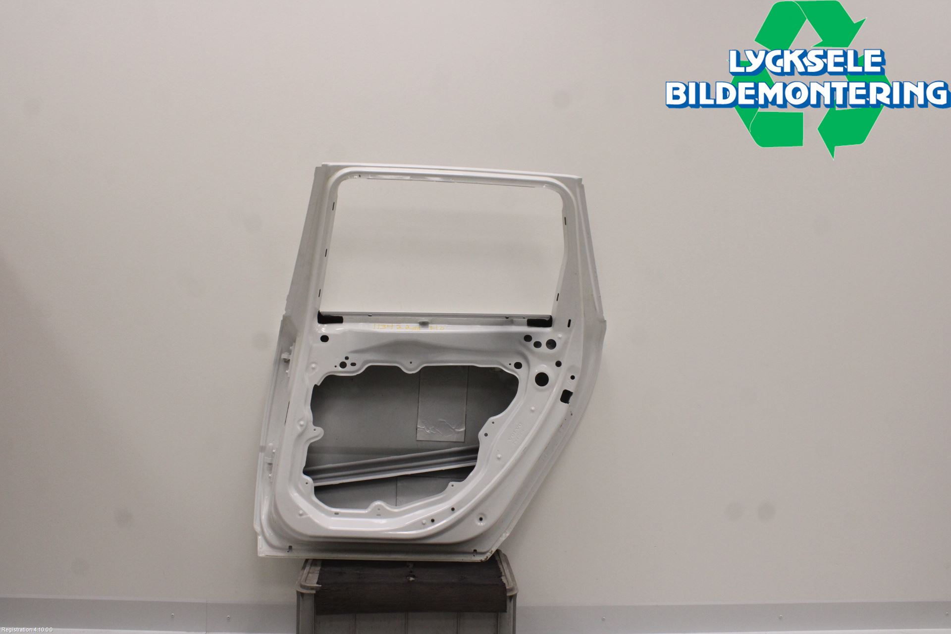 Volvo V70 08-13 Dörr Bak Höger