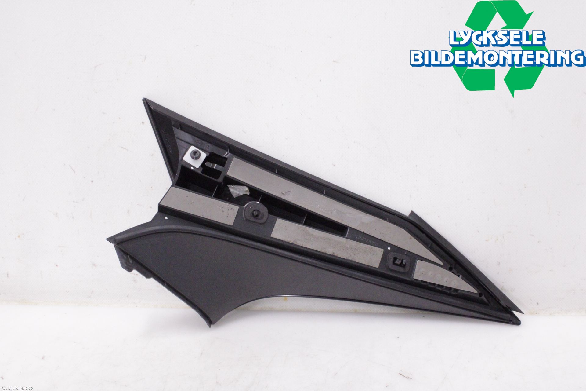 Volkswagen VW ID.4 21- Spoiler Baklucka