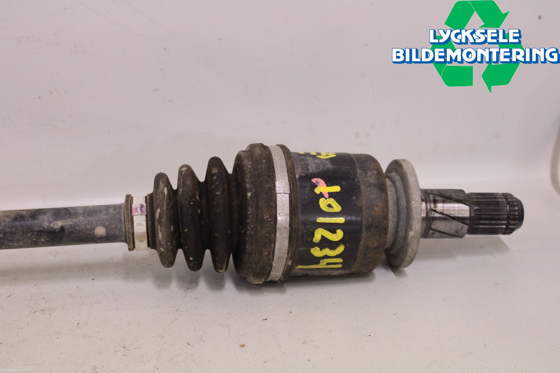 Subaru IMPREZA IV 13-17 Drivaxel Bak Höger