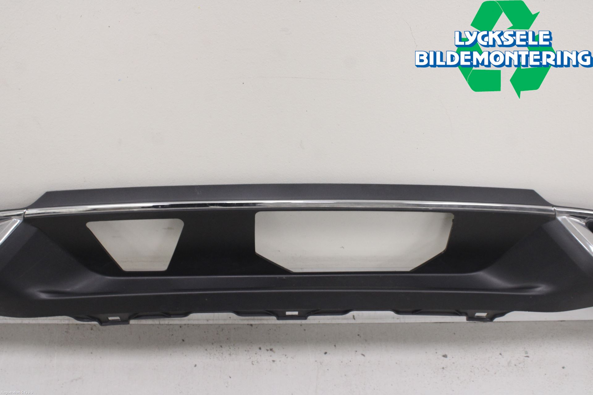 Volkswagen VW PASSAT 20-24 Spoiler Bak