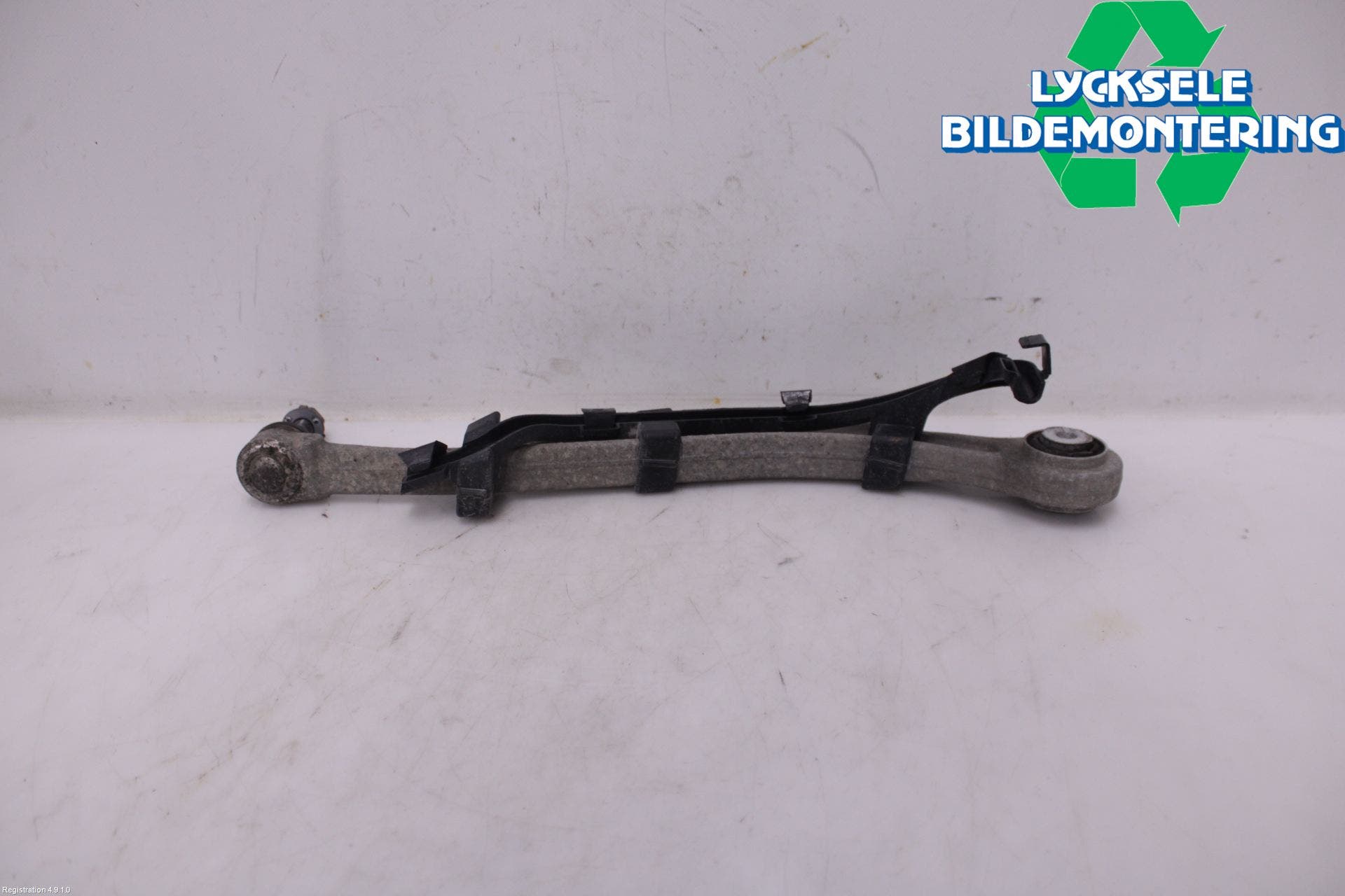 BMW 5 F10/F11/F18 09-17 Bärarm Bak Vä-Hö