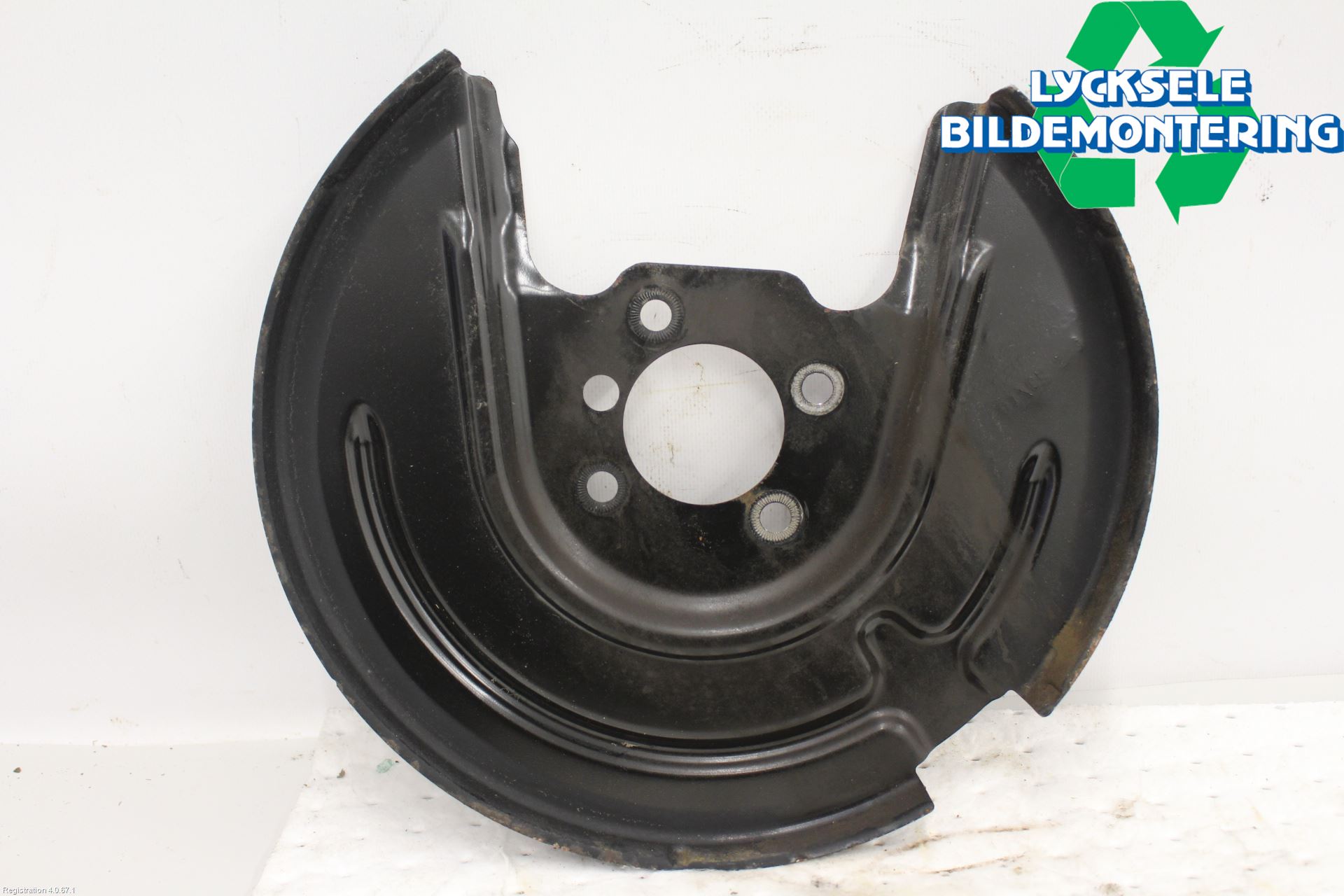 Volkswagen VW GOLF / E-GOLF VII 13-20 Bromssköld Bak