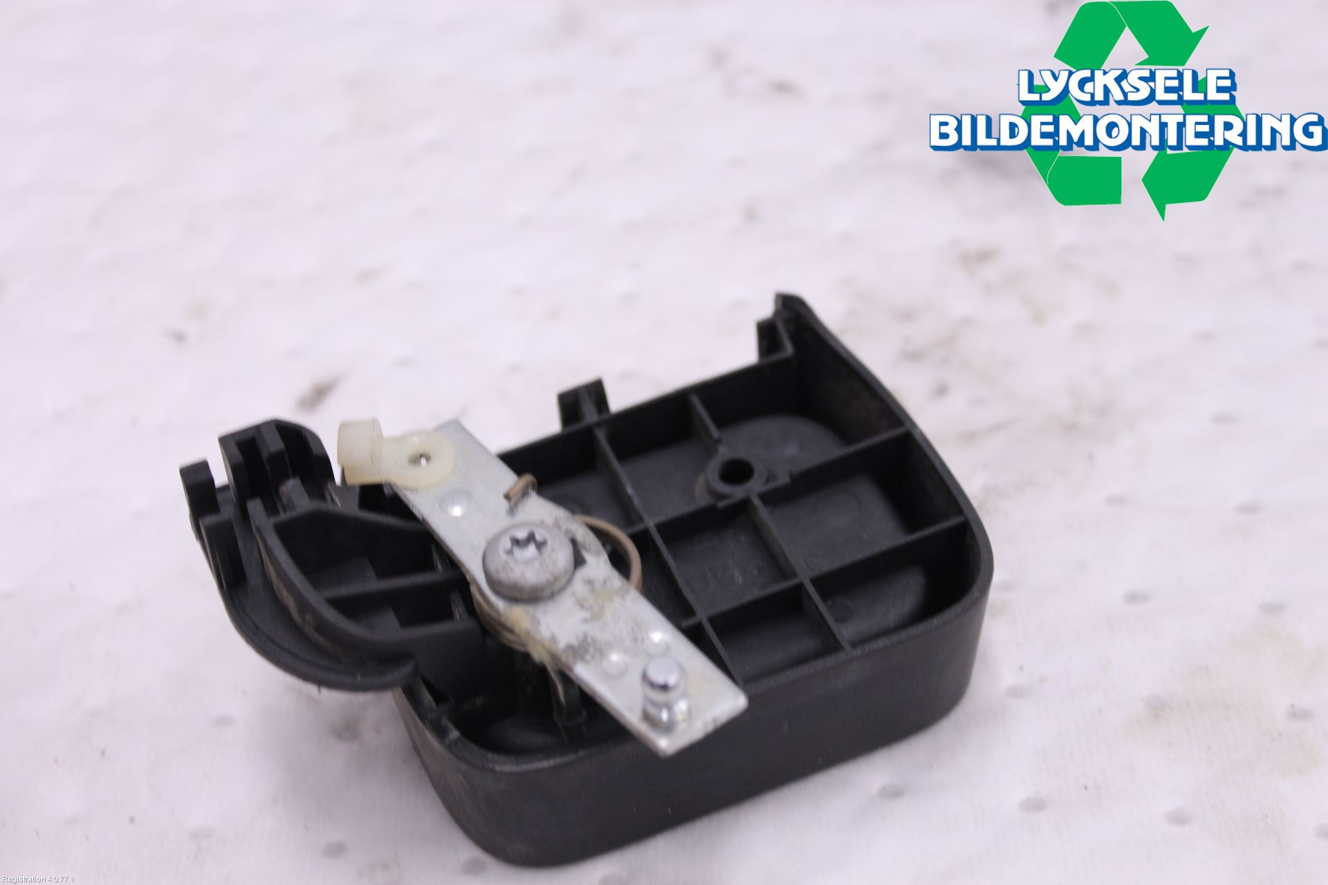 Volkswagen VW CADDY 11-15 Bakluckehandtag Inre