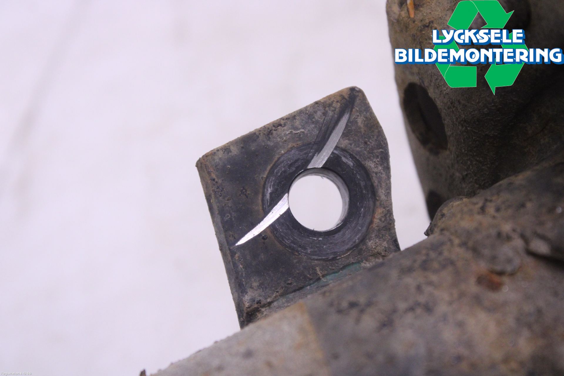 Ford KA+ 16-20 Fjäderben Fram Vänster