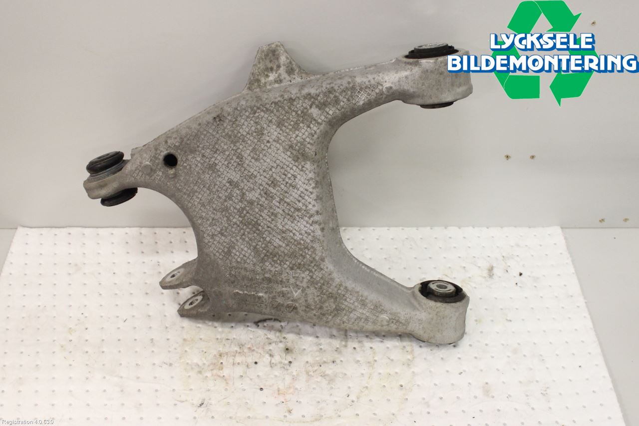 BMW 5 F10/F11/F18 09-17 Bärarm Bak Vänster