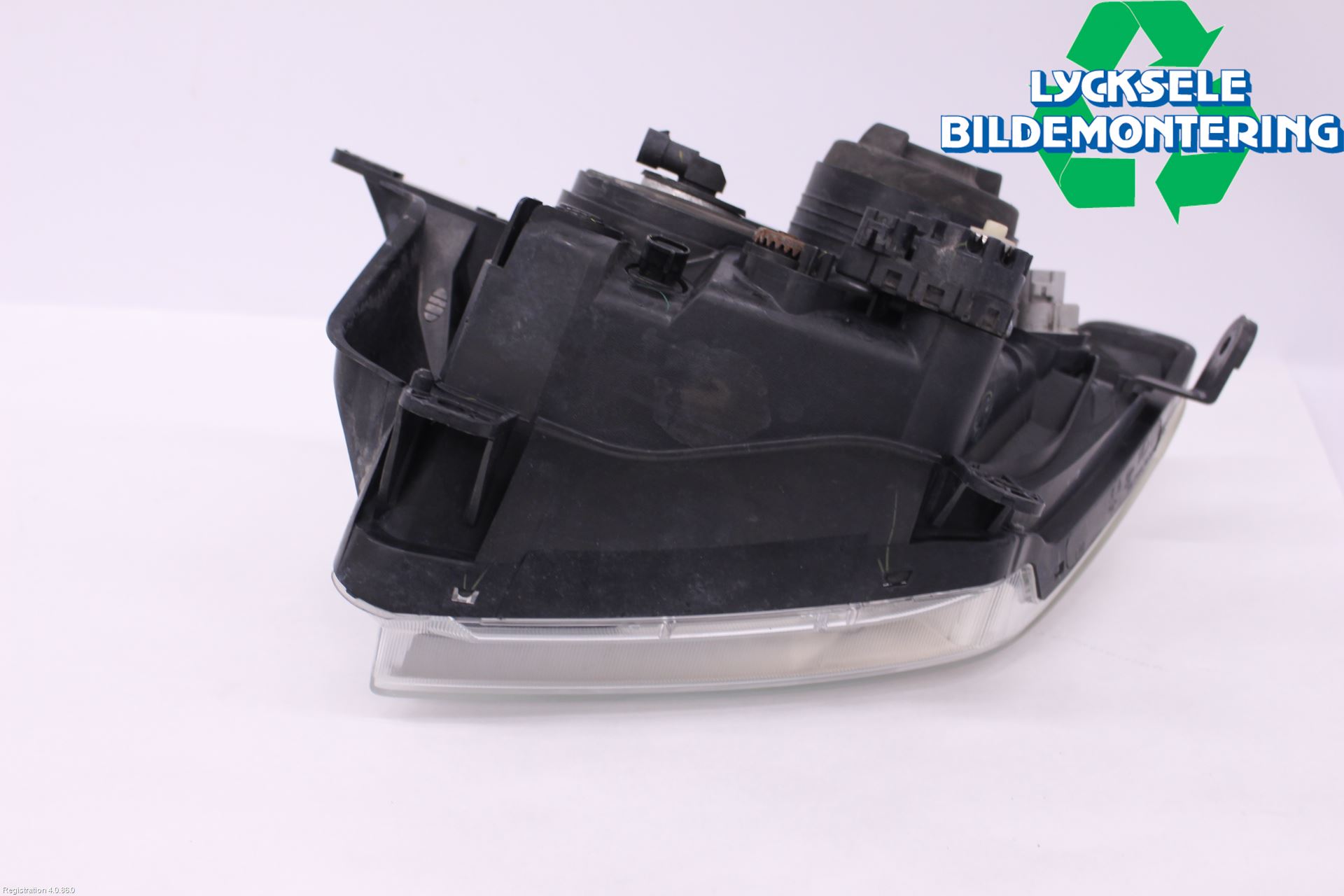 Isuzu D-MAX Strålkastare Vänster