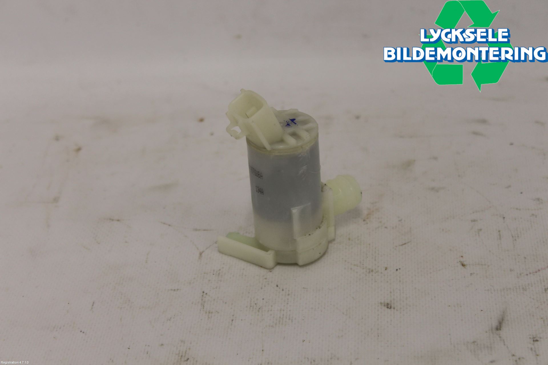 Suzuki VITARA 15- Spolarpump Vindruta