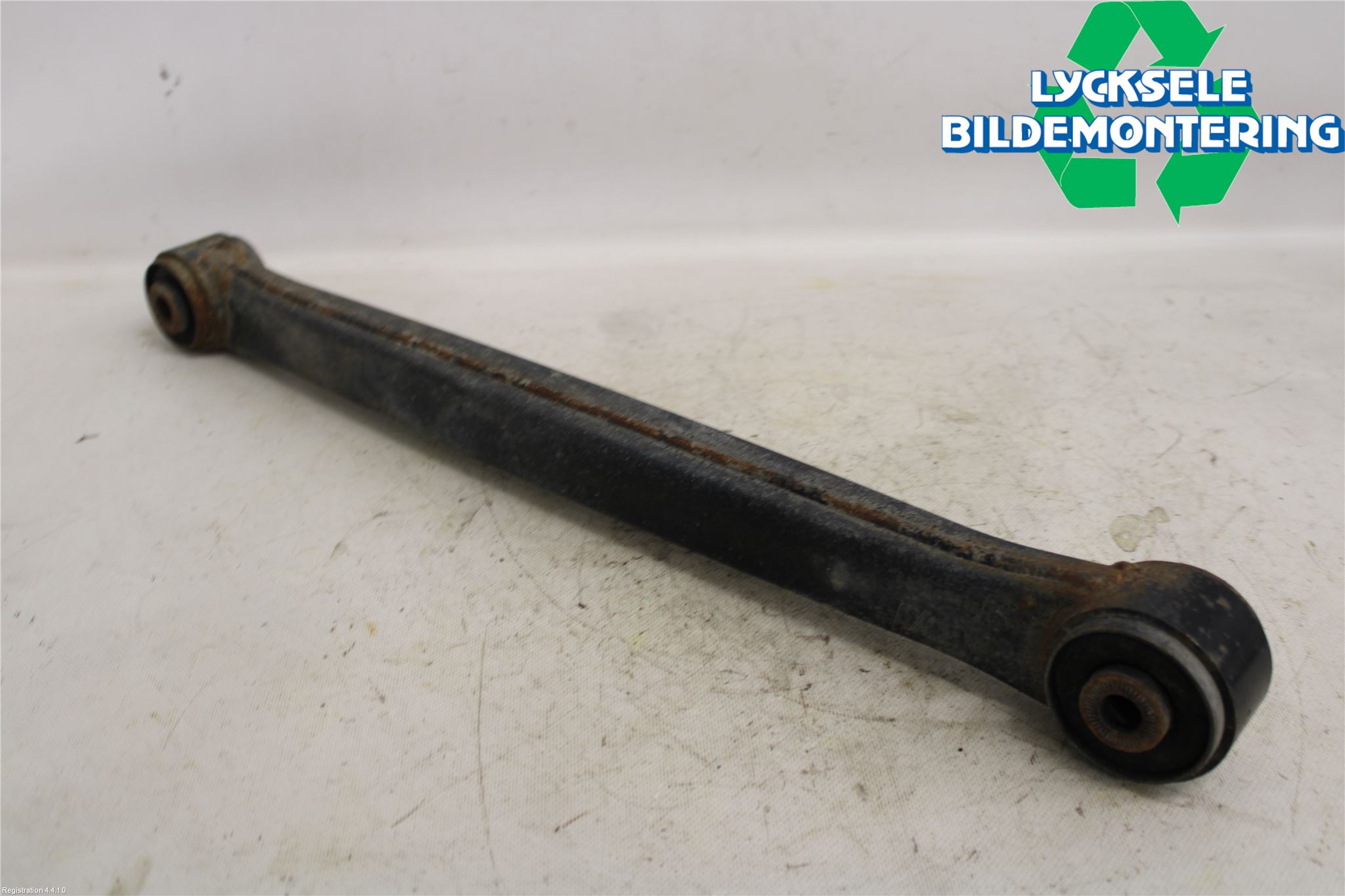 Dodge PICK UP RAM 81- Bärarm Bak Vä-Hö