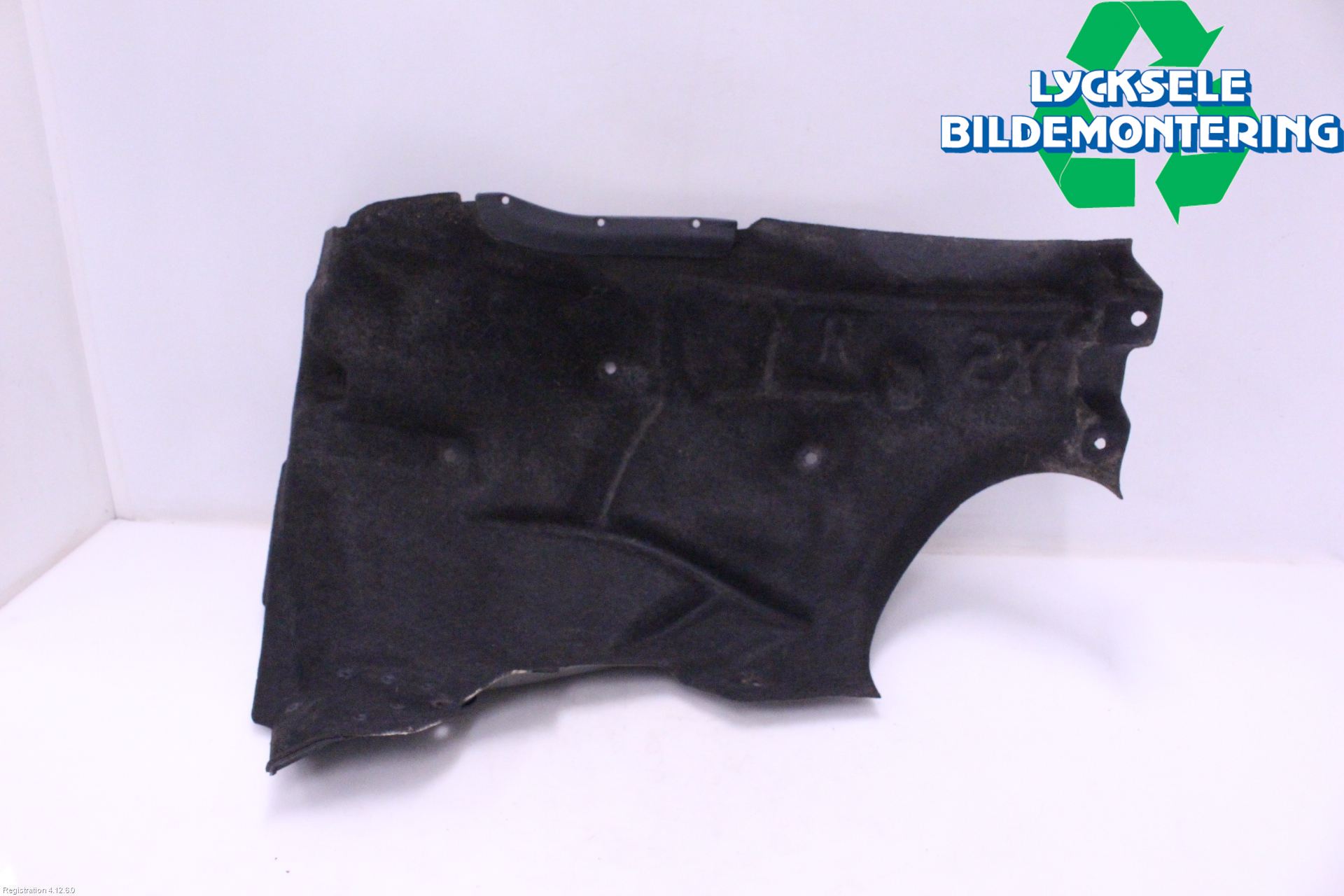 BMW 1 F20/F21 11-19 Skärm Inner