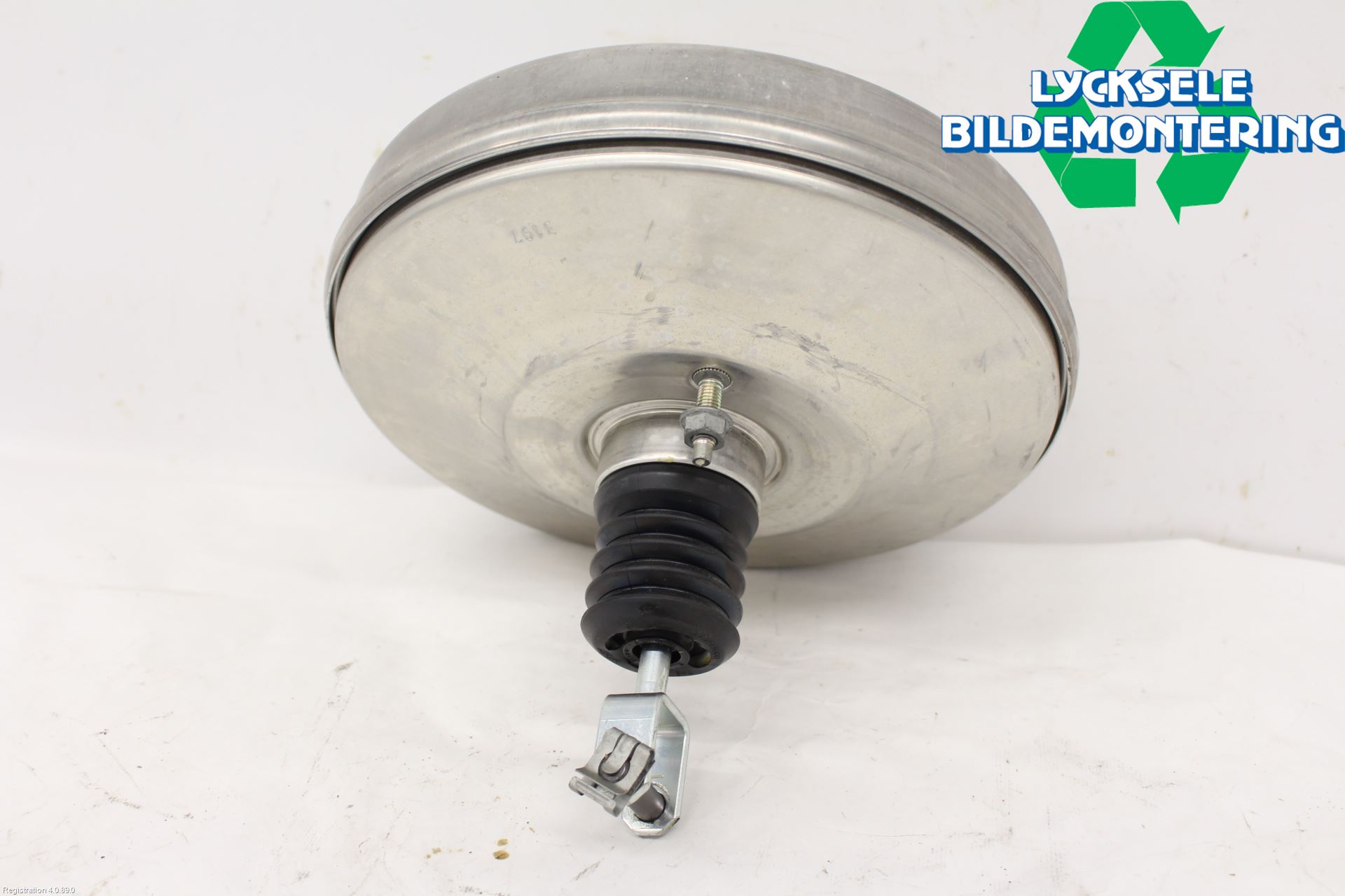 Mini COOPER CLUBMAN F54 16- Bromsservo