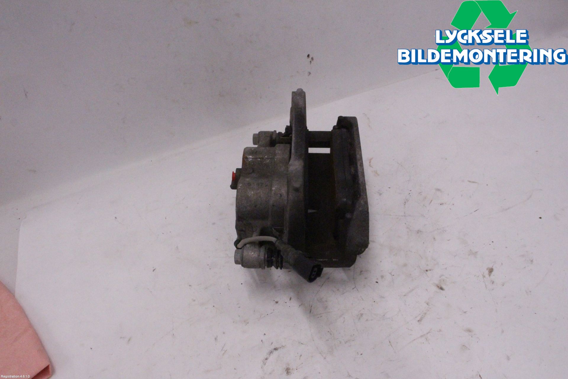 Volkswagen VW ID.4 21- Bromsok Fram Höger