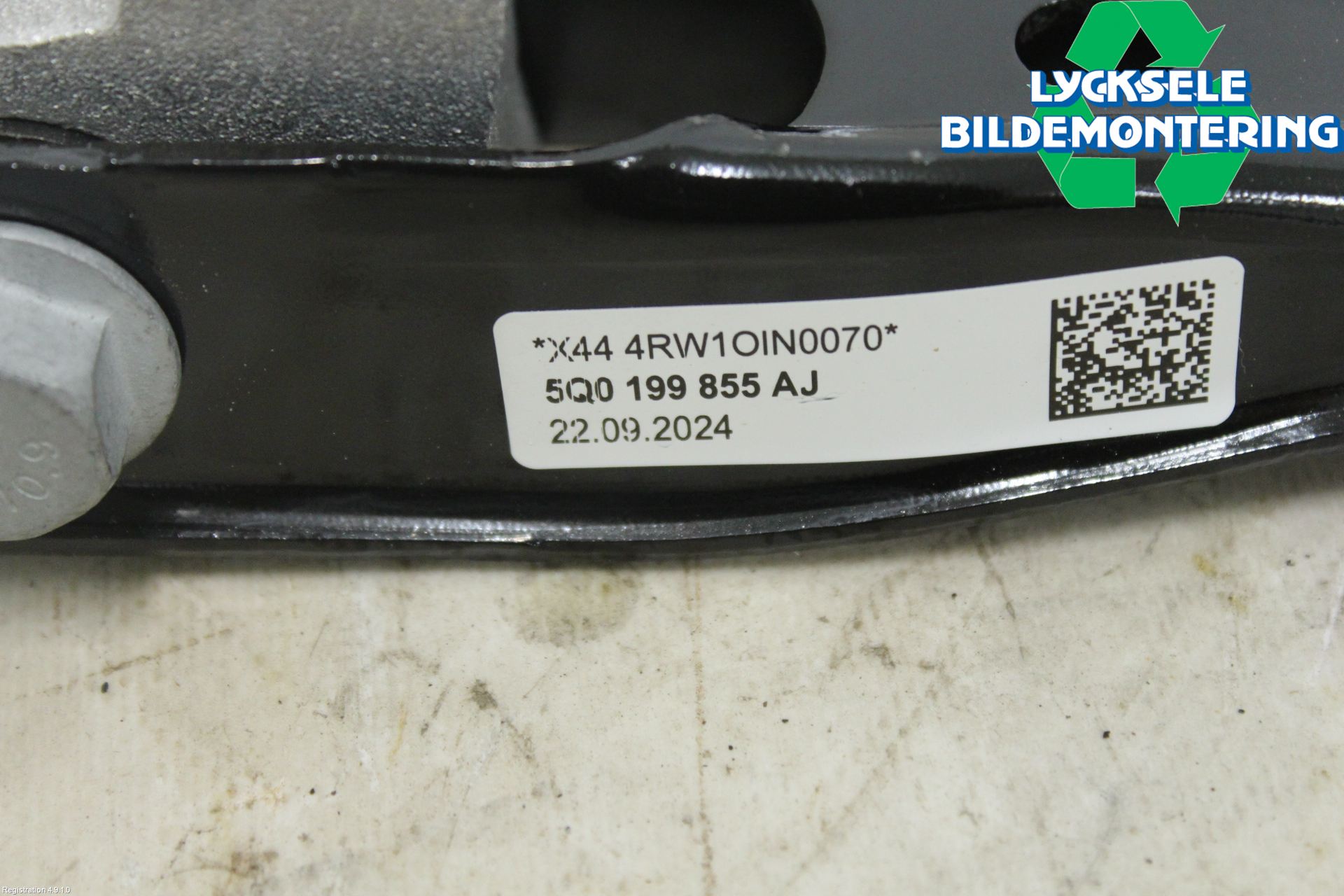 Audi Q3 F3 19- Växellådsfäste