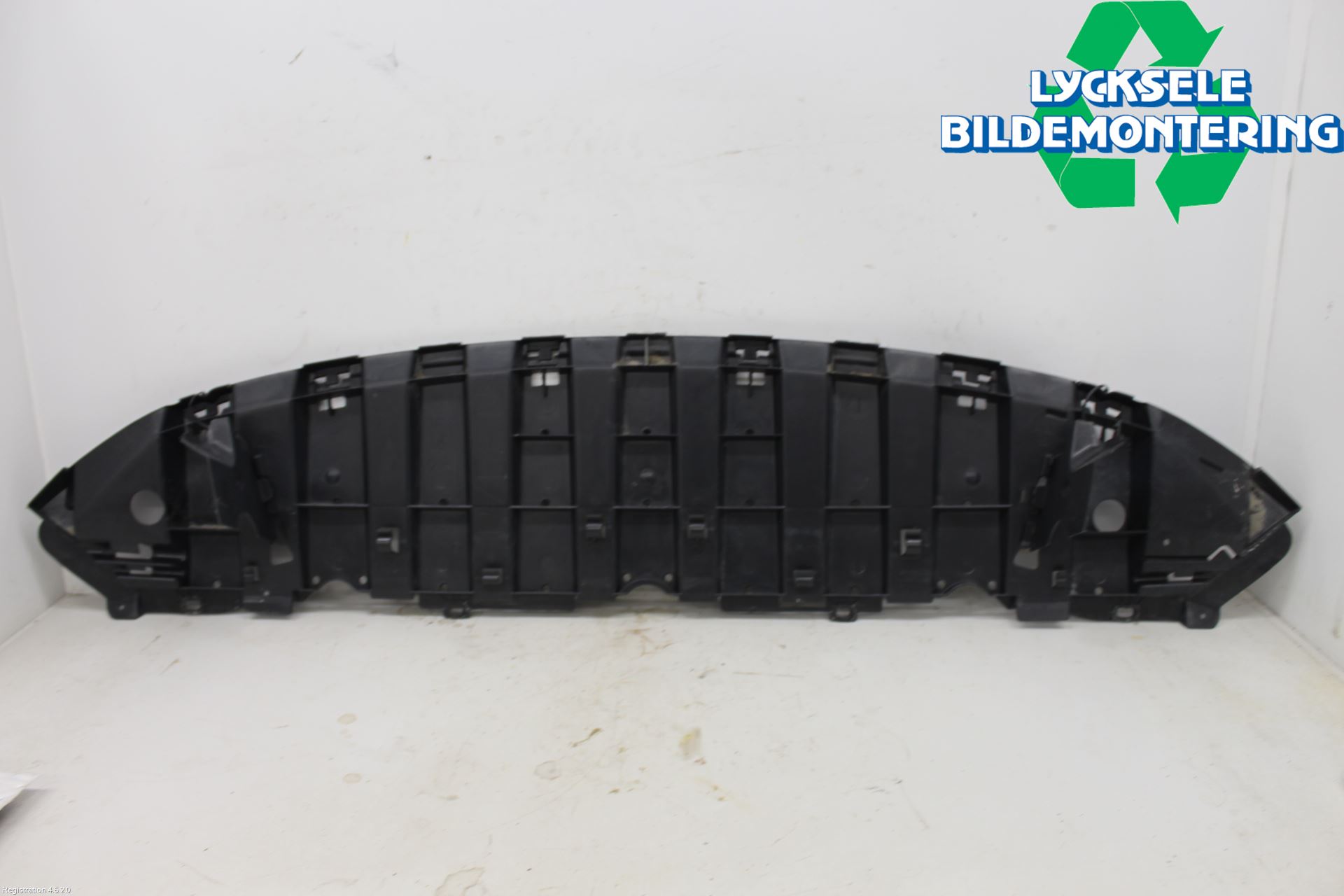 Renault LAGUNA III 08-10 Hasplåt Plåt-Plast