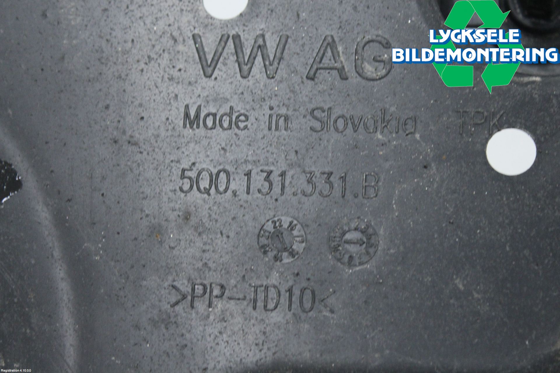 Volkswagen VW T-ROC 18- Adblue Tank