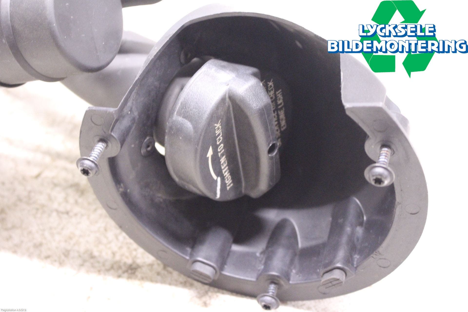 Dodge PICK UP RAM 81- Bränslepåfyllnrör-Slang