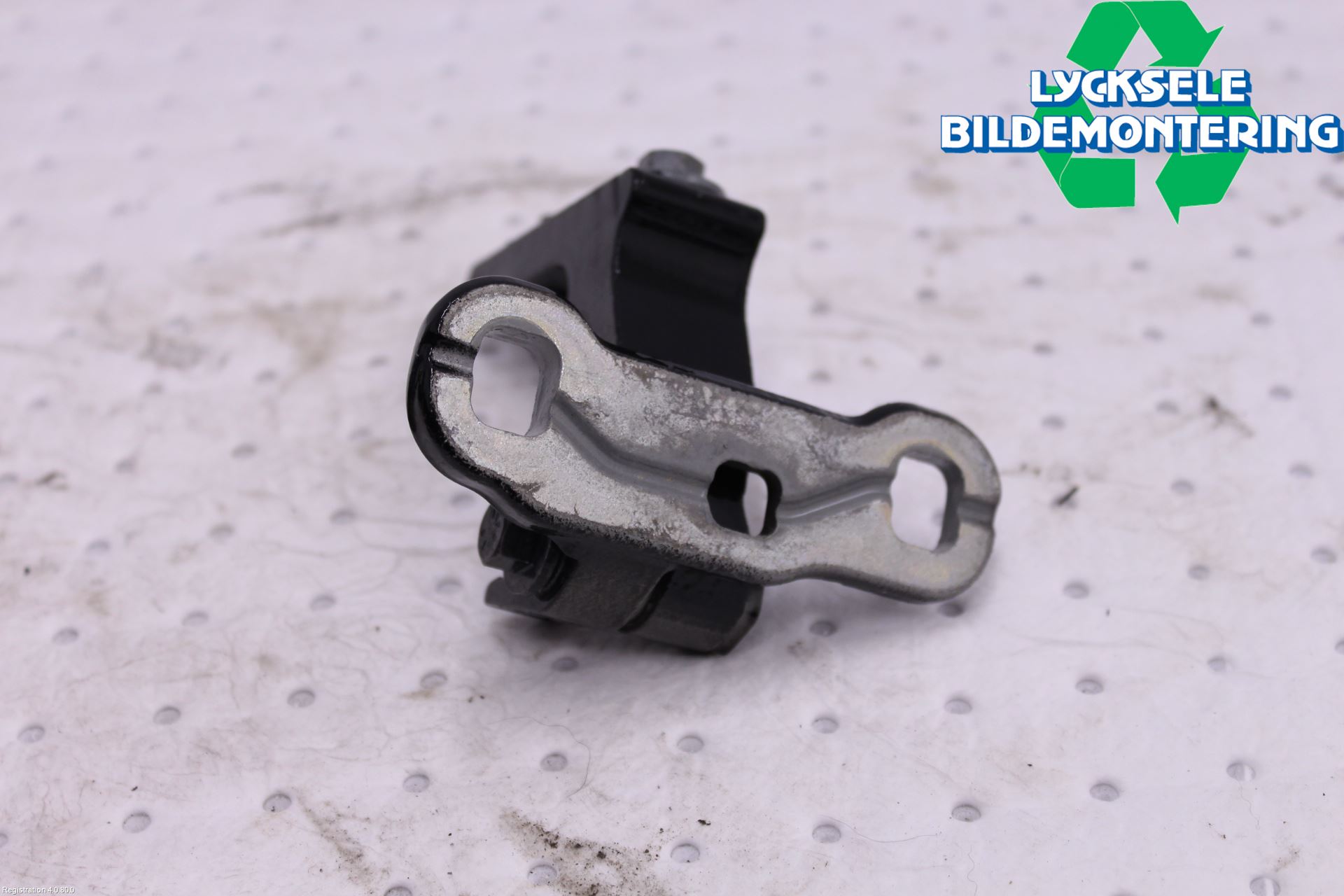 Volvo V90 17->> Dörrgångjärn