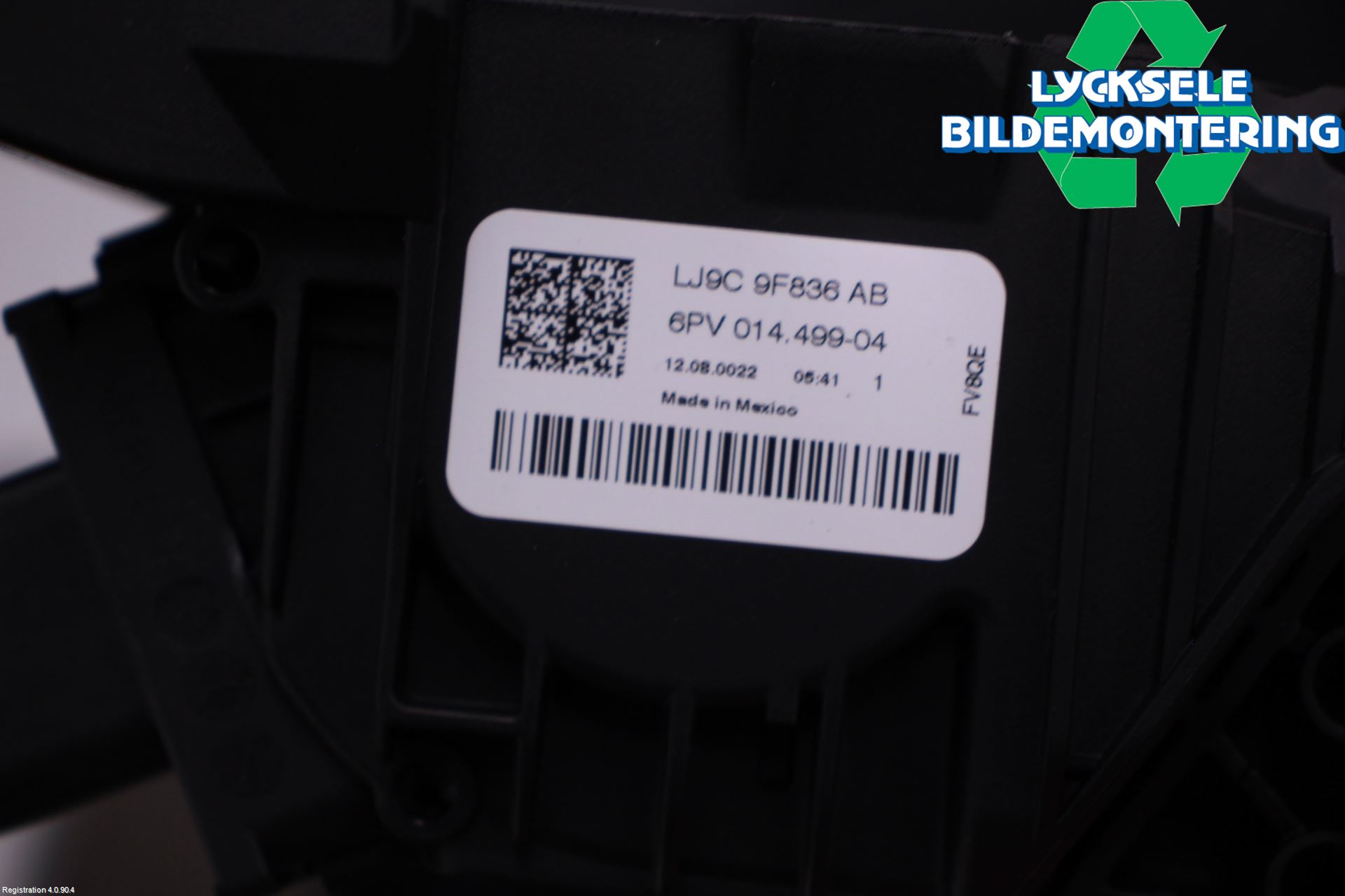 Ford MUSTANG Mach-E 21- Gaspedal