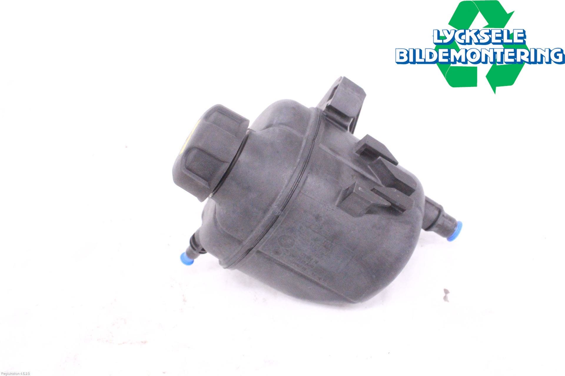 BMW 5 G30/G31/F90 17-23 Expansionstank