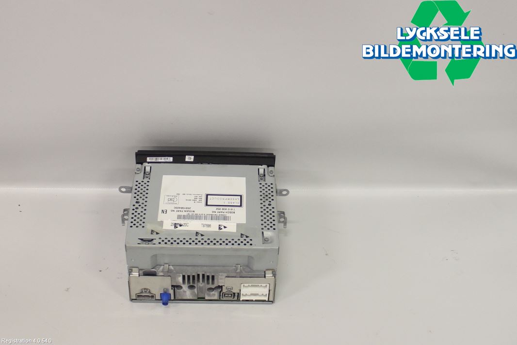 Nissan QASHQAI+2  10-14 Cd Radio - Multimediapanel
