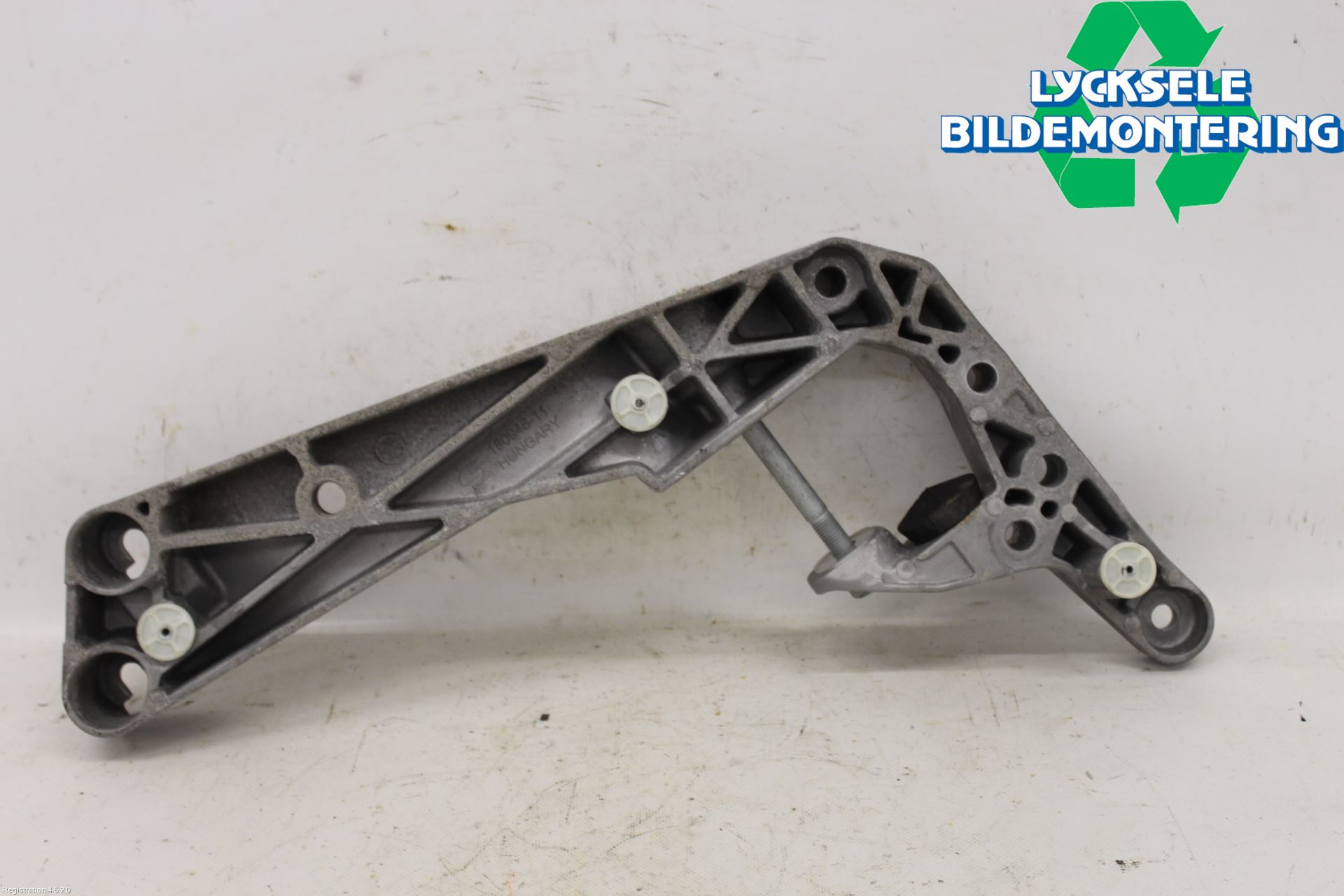 BMW X7 G07 19- Växellådsfäste