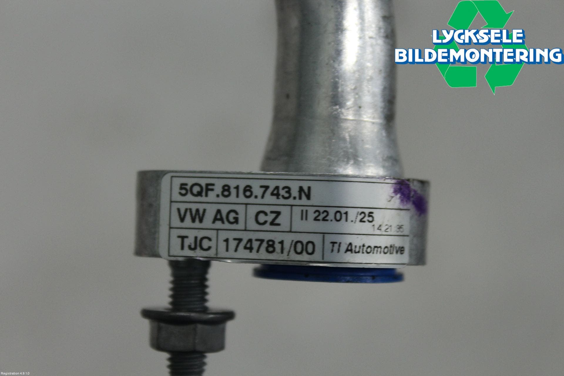 Audi Q3 F3 19- Ac Slang-Rör