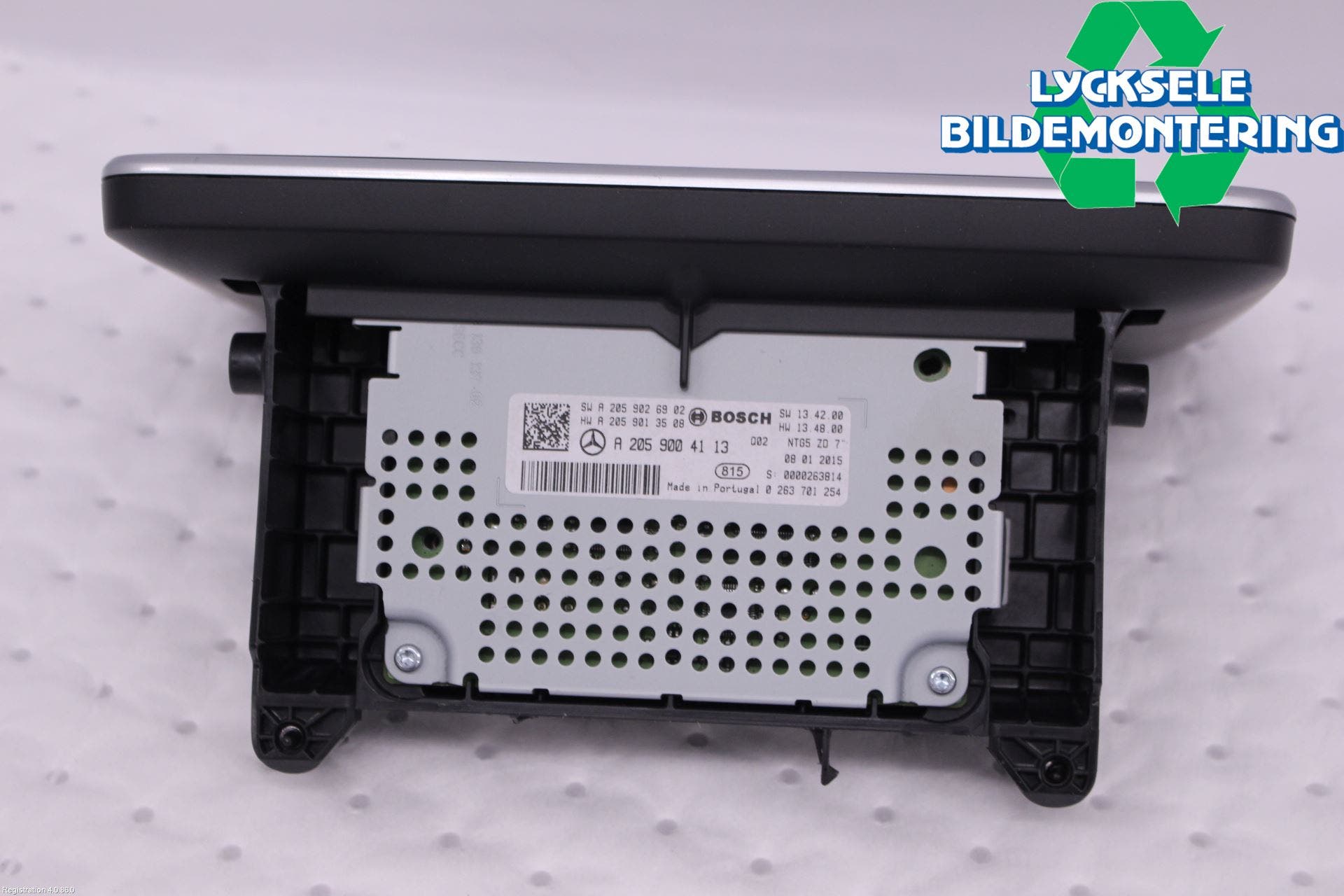 Mercedes-Benz MB C-KLASS (W205) 14-21 Bildskärm