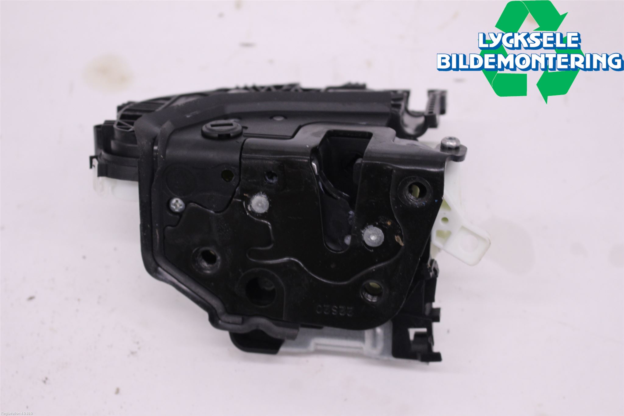 Audi Q5/SQ5 17- Låskista-Dörrlås