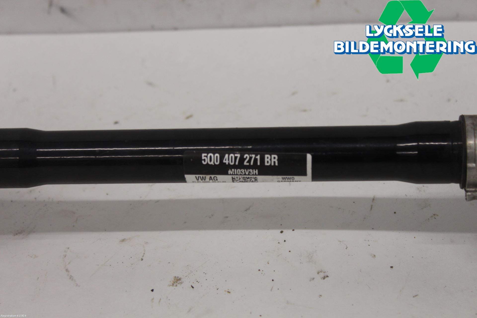 Volkswagen VW GOLF / E-GOLF VIII 20- Drivaxel Fram Vänster