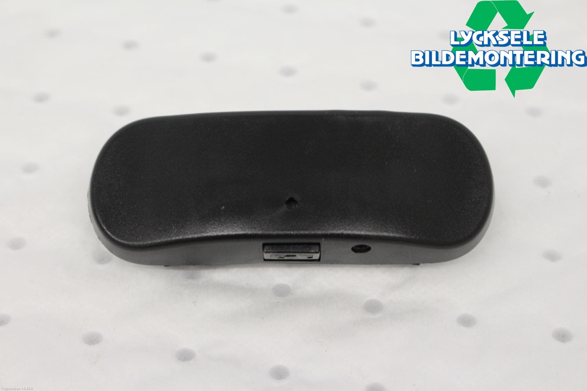 Audi A1 19- Spolarmunstycke Rutor