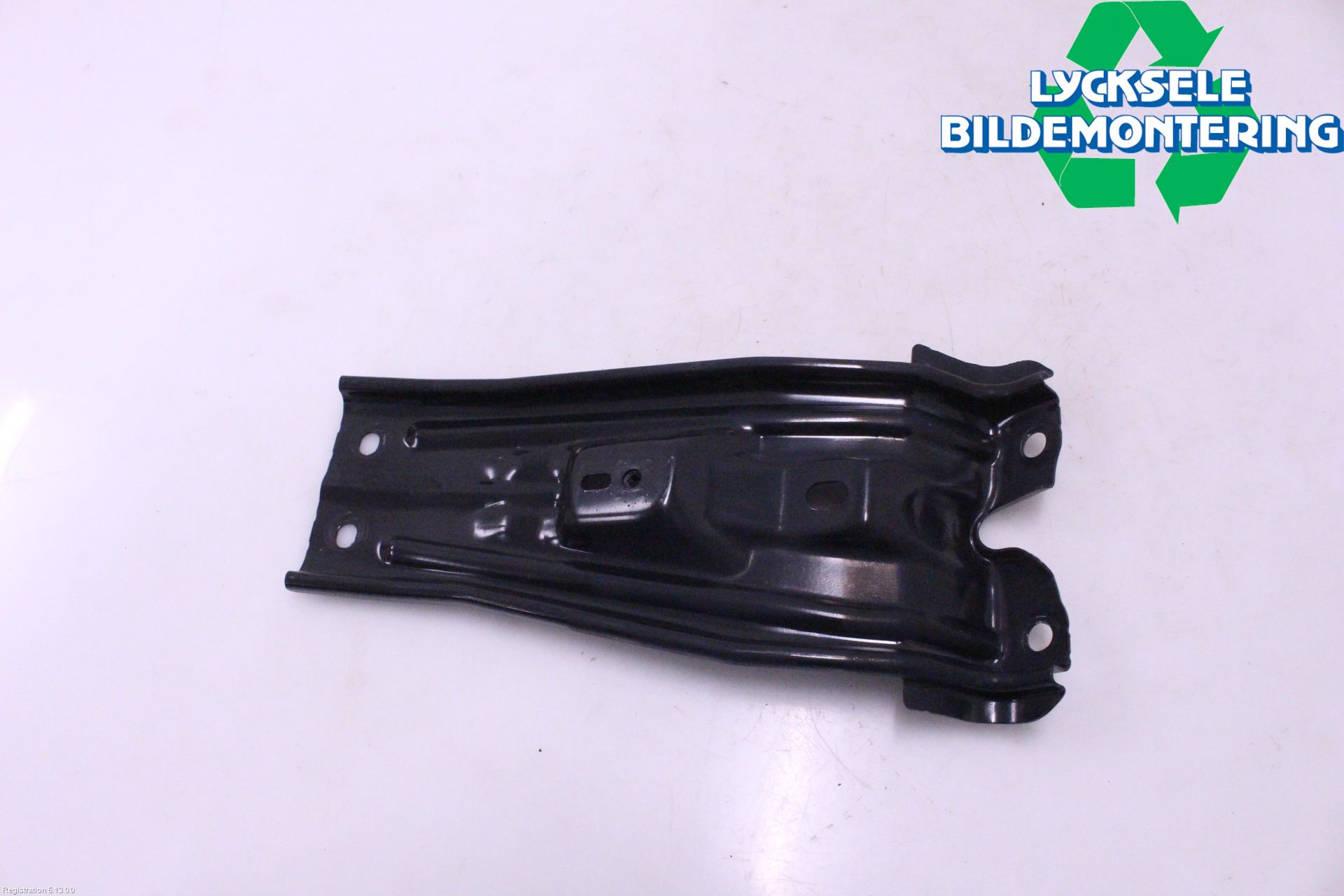 Volkswagen VW TIGUAN 16-24 Frontplåt