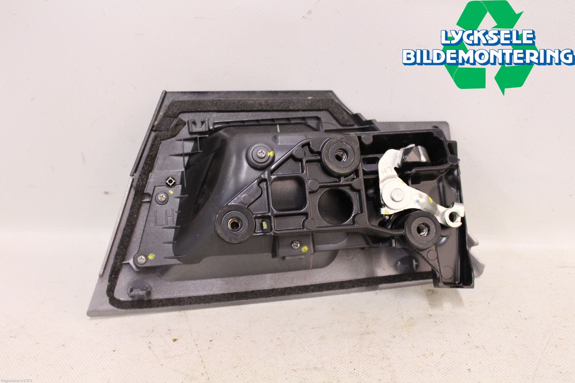 Toyota C-HR 16-23 Dörrhandtag Yttre Vä